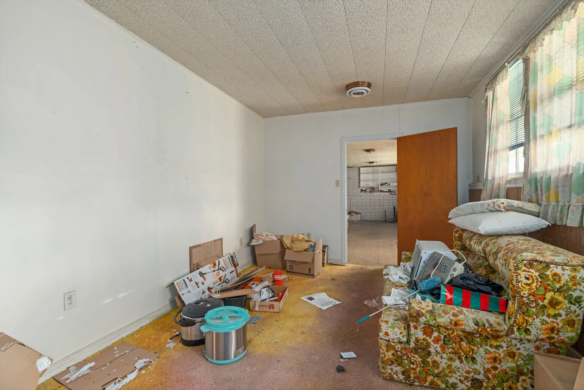 Single Family Residence For Sale in Hill County , 1089 State Highway 22, Whitney, Texas 76692, 3 Bedrooms, 3 Bathrooms, Garage spaces, 1,850 Sqft, built in 0, Price $119,000, mls#20955116, Real Estate Agent in Whitney, Homes For Sale in Hill county, Homes For Sale in Whitney, Realtor in Whitney Texas, Real Estate Brokerage Independent Realty Texas, Luminita Cordes Realtor
