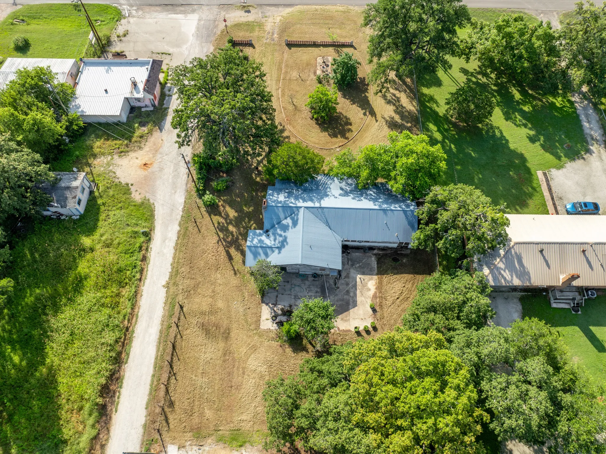 Single Family Residence For Sale in Hill County , 1089 State Highway 22, Whitney, Texas 76692, 3 Bedrooms, 3 Bathrooms, Garage spaces, 1,850 Sqft, built in 0, Price $119,000, mls#20955116, Real Estate Agent in Whitney, Homes For Sale in Hill county, Homes For Sale in Whitney, Realtor in Whitney Texas, Real Estate Brokerage Independent Realty Texas, Luminita Cordes Realtor