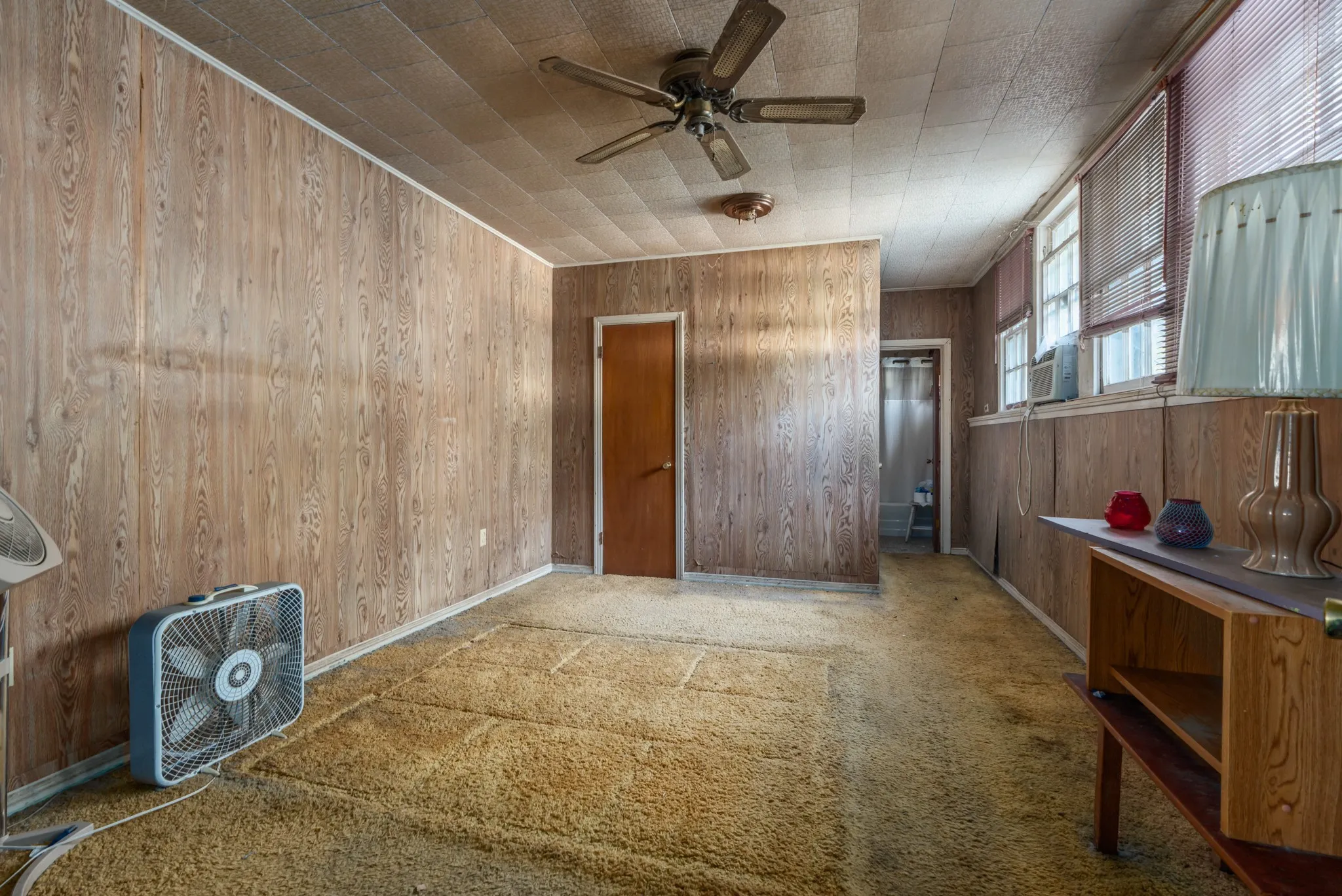 Single Family Residence For Sale in Hill County , 1089 State Highway 22, Whitney, Texas 76692, 3 Bedrooms, 3 Bathrooms, Garage spaces, 1,850 Sqft, built in 0, Price $119,000, mls#20955116, Real Estate Agent in Whitney, Homes For Sale in Hill county, Homes For Sale in Whitney, Realtor in Whitney Texas, Real Estate Brokerage Independent Realty Texas, Luminita Cordes Realtor
