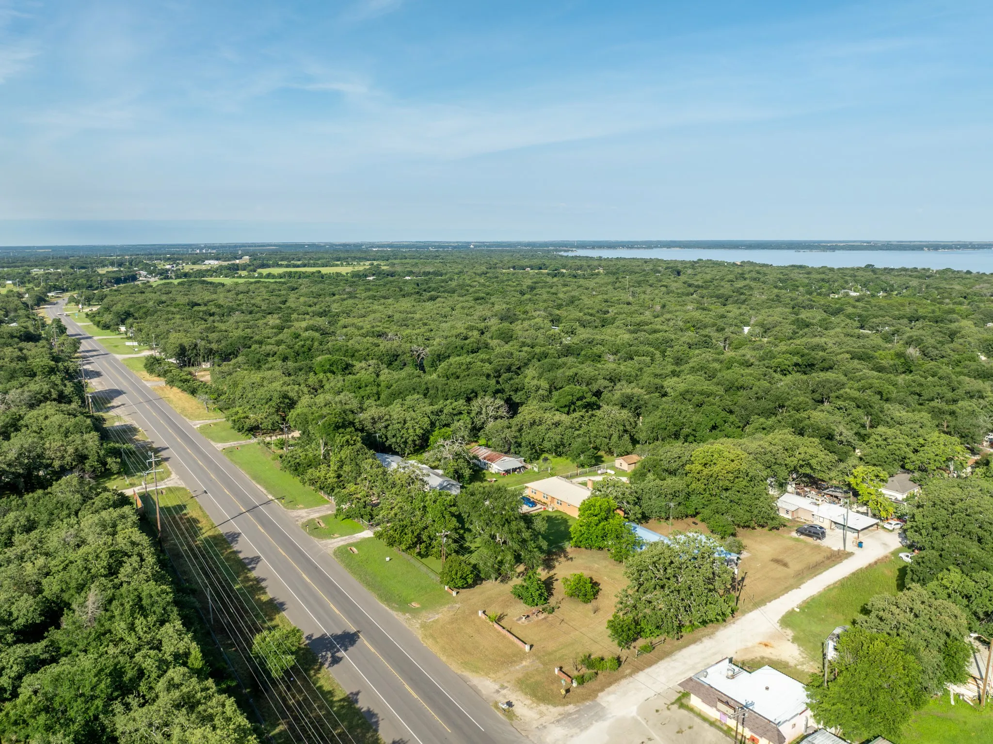 Single Family Residence For Sale in Hill County , 1089 State Highway 22, Whitney, Texas 76692, 3 Bedrooms, 3 Bathrooms, Garage spaces, 1,850 Sqft, built in 0, Price $119,000, mls#20955116, Real Estate Agent in Whitney, Homes For Sale in Hill county, Homes For Sale in Whitney, Realtor in Whitney Texas, Real Estate Brokerage Independent Realty Texas, Luminita Cordes Realtor