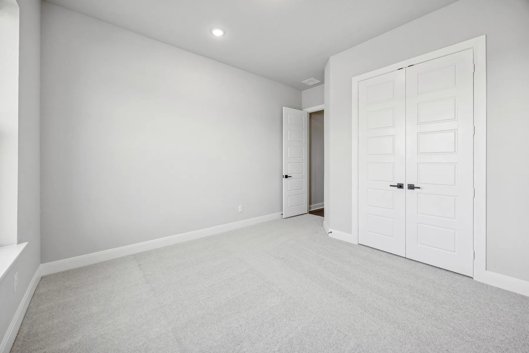 Single Family Residence For Sale in Denton County , 2221 Village Trail, Lakewood Village, Texas 75068, 4 Bedroom, 3 Bathroom, 3 Garage spaces, 2,578 Sqft, built in 2025, mls#20956043, Real Estate Agent in Lakewood Village, Homes For Sale in Denton county, Homes For Sale in Lakewood Village, Realtor in Lakewood Village Texas, Real Estate Brokerage Independent Realty Texas, Luminita Cordes Realtor