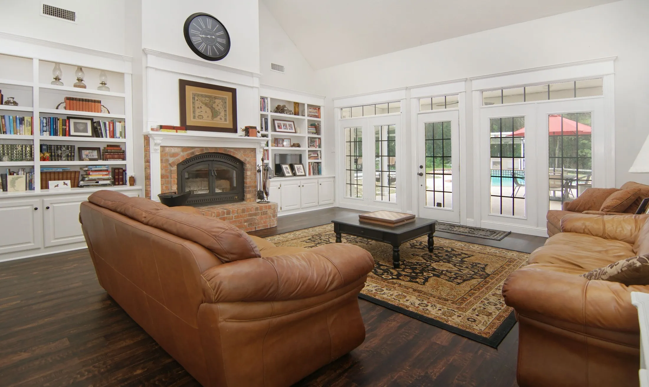 Single Family Residence For Sale in Wood County , 1554 County road 3235, Quitman, Texas 75783, 6 Bedrooms, 7 Bathrooms, 2 Garage spaces, 4,280 Sqft, built in 1994, Price $745,000, mls#20957501, Real Estate Agent in Quitman, Homes For Sale in Wood county, Homes For Sale in Quitman, Realtor in Quitman Texas, Real Estate Brokerage Independent Realty Texas, Luminita Cordes Realtor