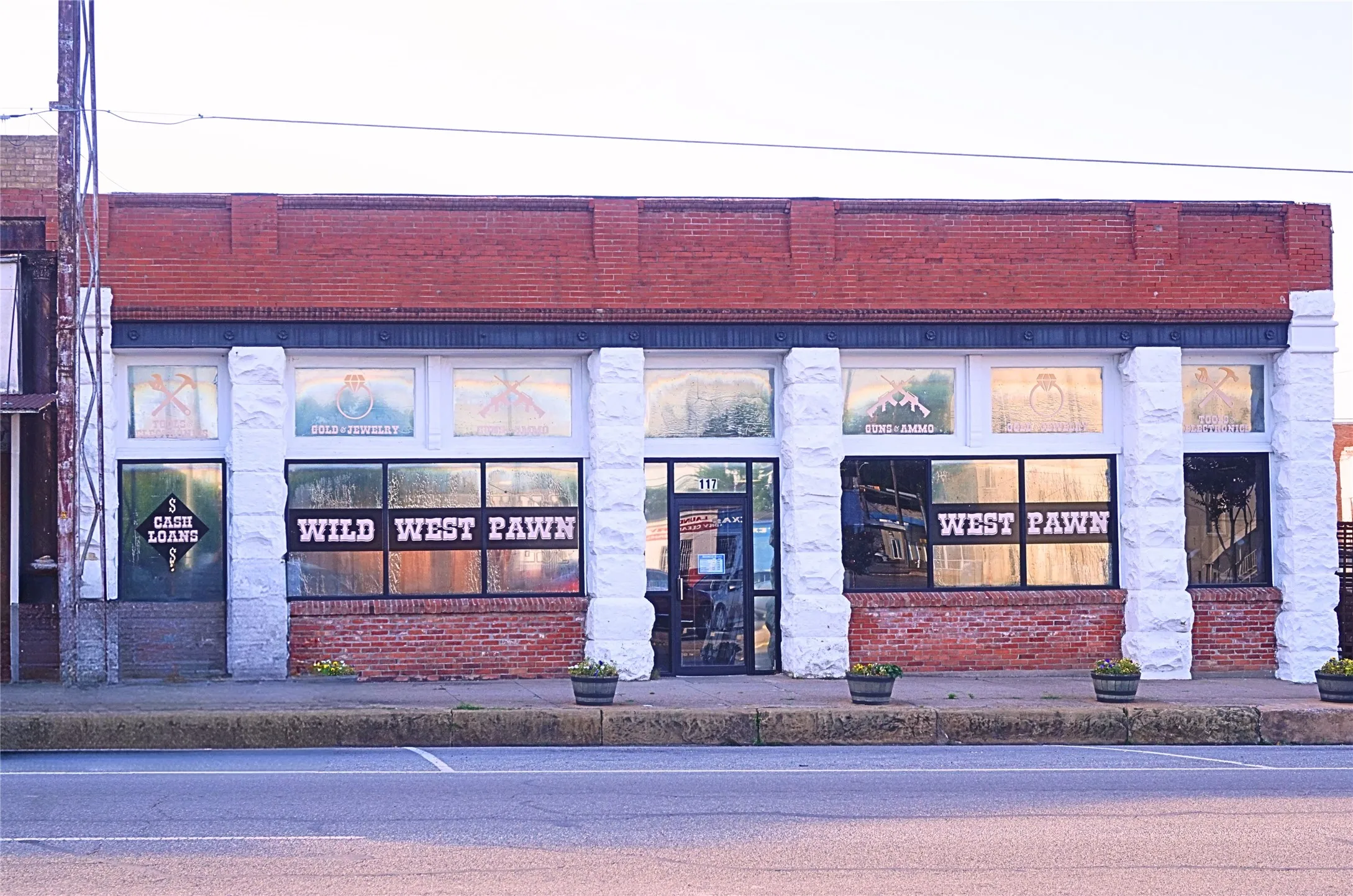 Business For Sale in Grayson County , 117 E Houston Street, Sherman, Texas 75090, 0, 0, Garage spaces, 0 Sqft, built in 1895, Preowned, mls#20954096, Real Estate Agent in Sherman, Homes For Sale in Grayson county, Homes For Sale in Sherman, Realtor in Sherman Texas, Real Estate Brokerage Independent Realty Texas, Luminita Cordes Realtor