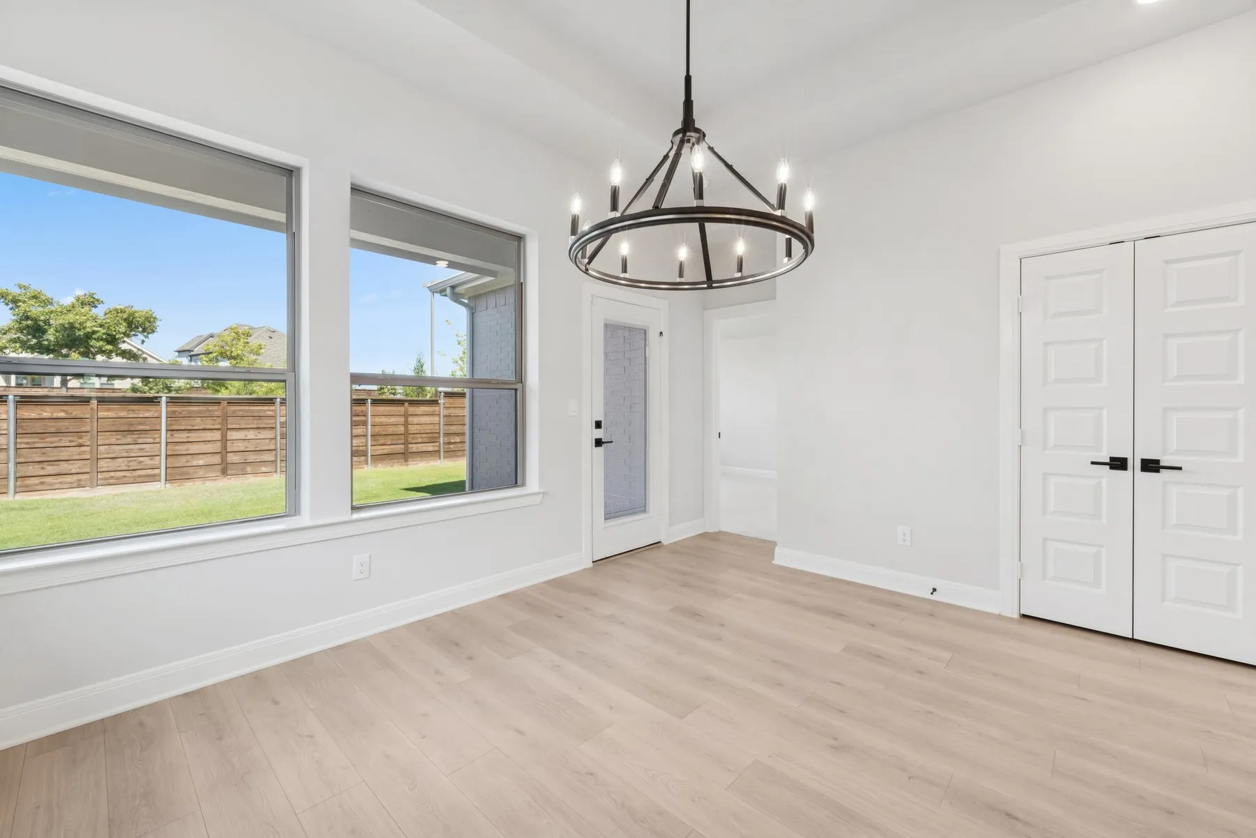 Single Family Residence For Sale in Dallas County , 1905 Hazel Lily Run, Mesquite, Texas 75181, 3 Bedroom, 2 Bathroom, 2 Garage spaces, 1,643 Sqft, built in 2025, New Construction - Complete, mls#20960252, Real Estate Agent in Mesquite, Homes For Sale in Dallas county, Homes For Sale in Mesquite, Realtor in Mesquite Texas, Real Estate Brokerage Independent Realty Texas, Luminita Cordes Realtor