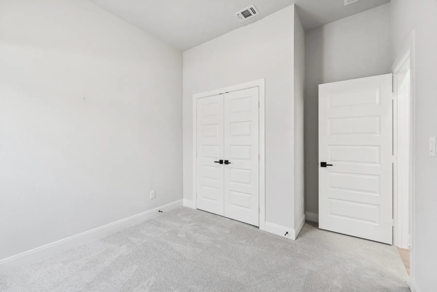 Single Family Residence For Sale in Dallas County , 1905 Hazel Lily Run, Mesquite, Texas 75181, 3 Bedroom, 2 Bathroom, 2 Garage spaces, 1,643 Sqft, built in 2025, New Construction - Complete, mls#20960252, Real Estate Agent in Mesquite, Homes For Sale in Dallas county, Homes For Sale in Mesquite, Realtor in Mesquite Texas, Real Estate Brokerage Independent Realty Texas, Luminita Cordes Realtor