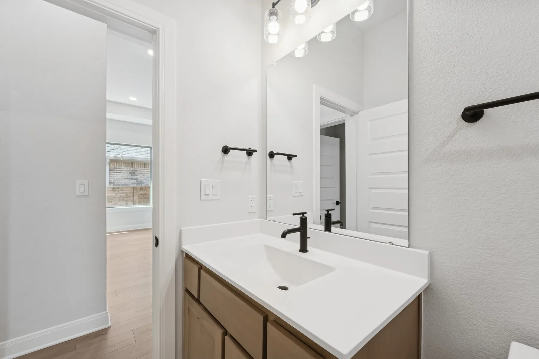Single Family Residence For Sale in Dallas County , 1905 Hazel Lily Run, Mesquite, Texas 75181, 3 Bedroom, 2 Bathroom, 2 Garage spaces, 1,643 Sqft, built in 2025, New Construction - Complete, mls#20960252, Real Estate Agent in Mesquite, Homes For Sale in Dallas county, Homes For Sale in Mesquite, Realtor in Mesquite Texas, Real Estate Brokerage Independent Realty Texas, Luminita Cordes Realtor