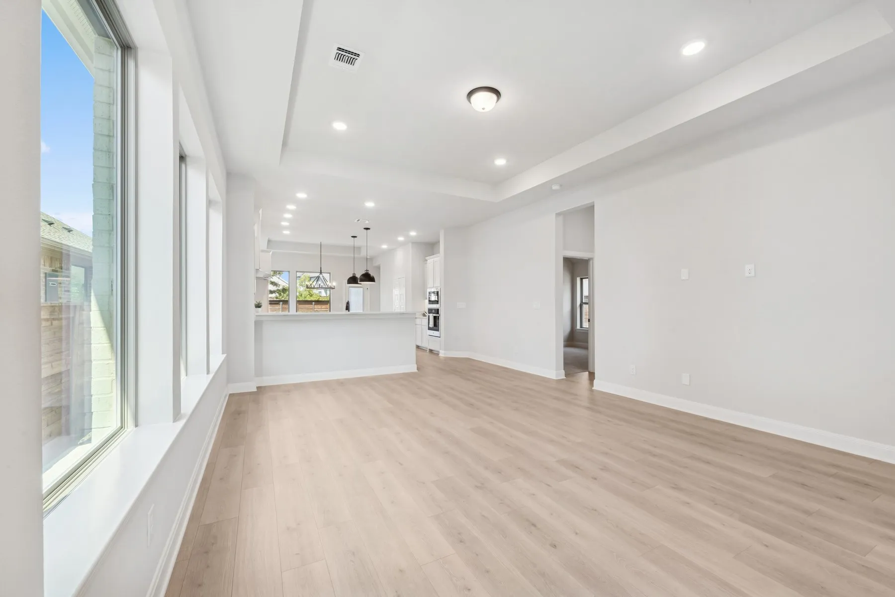 Single Family Residence For Sale in Dallas County , 1905 Hazel Lily Run, Mesquite, Texas 75181, 3 Bedroom, 2 Bathroom, 2 Garage spaces, 1,643 Sqft, built in 2025, New Construction - Complete, mls#20960252, Real Estate Agent in Mesquite, Homes For Sale in Dallas county, Homes For Sale in Mesquite, Realtor in Mesquite Texas, Real Estate Brokerage Independent Realty Texas, Luminita Cordes Realtor