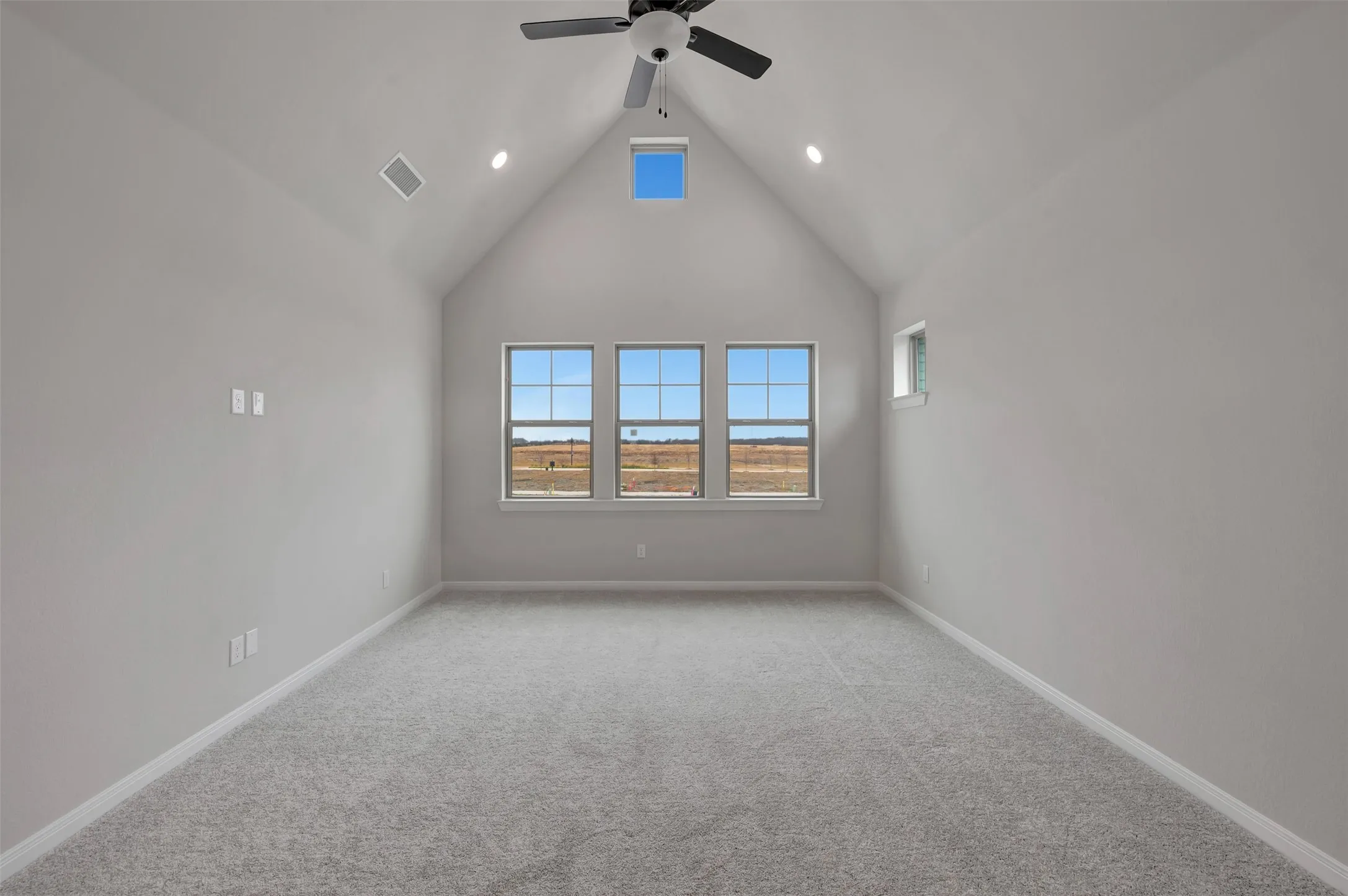 Single Family Residence For Sale in Kaufman County , 9448 Dahlia Boulevard, Mesquite, Texas 75126, 3 Bedroom, 3 Bathroom, 2 Garage spaces, 2,282 Sqft, built in 2025, mls#20960588, Real Estate Agent in Mesquite, Homes For Sale in Kaufman county, Homes For Sale in Mesquite, Realtor in Mesquite Texas, Real Estate Brokerage Independent Realty Texas, Luminita Cordes Realtor