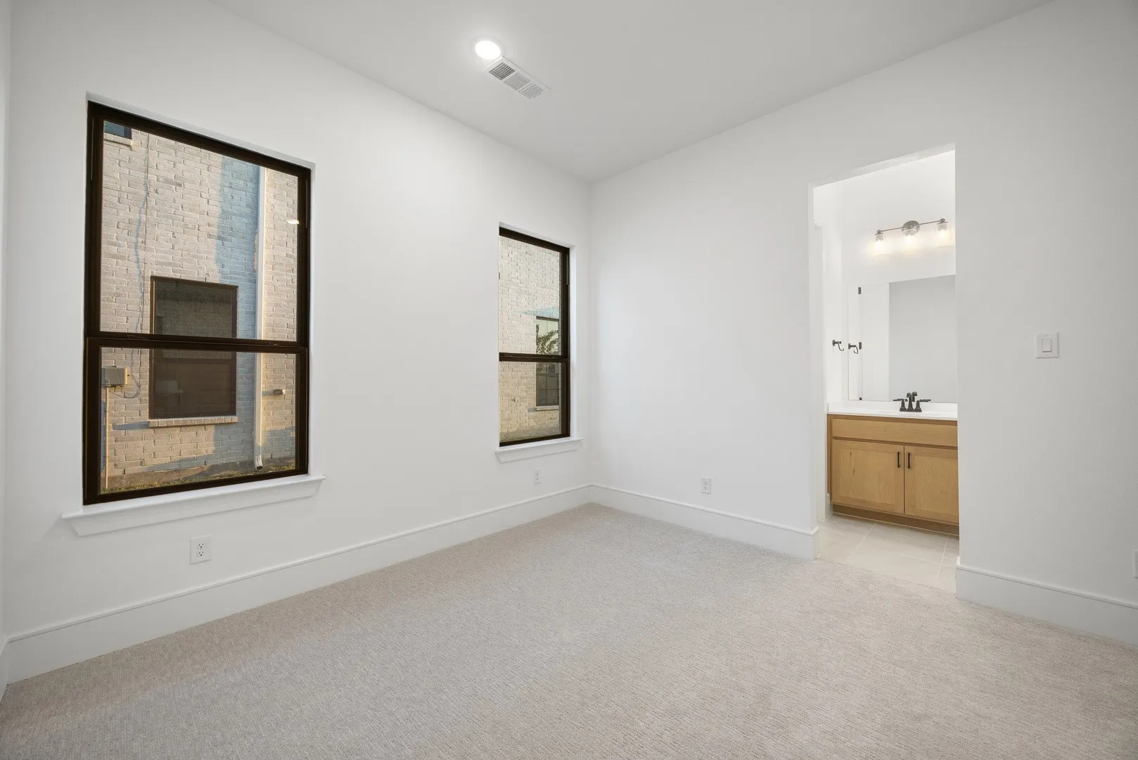 408 Double Eage Court-09.16.2025-GRNWRKS Media-23