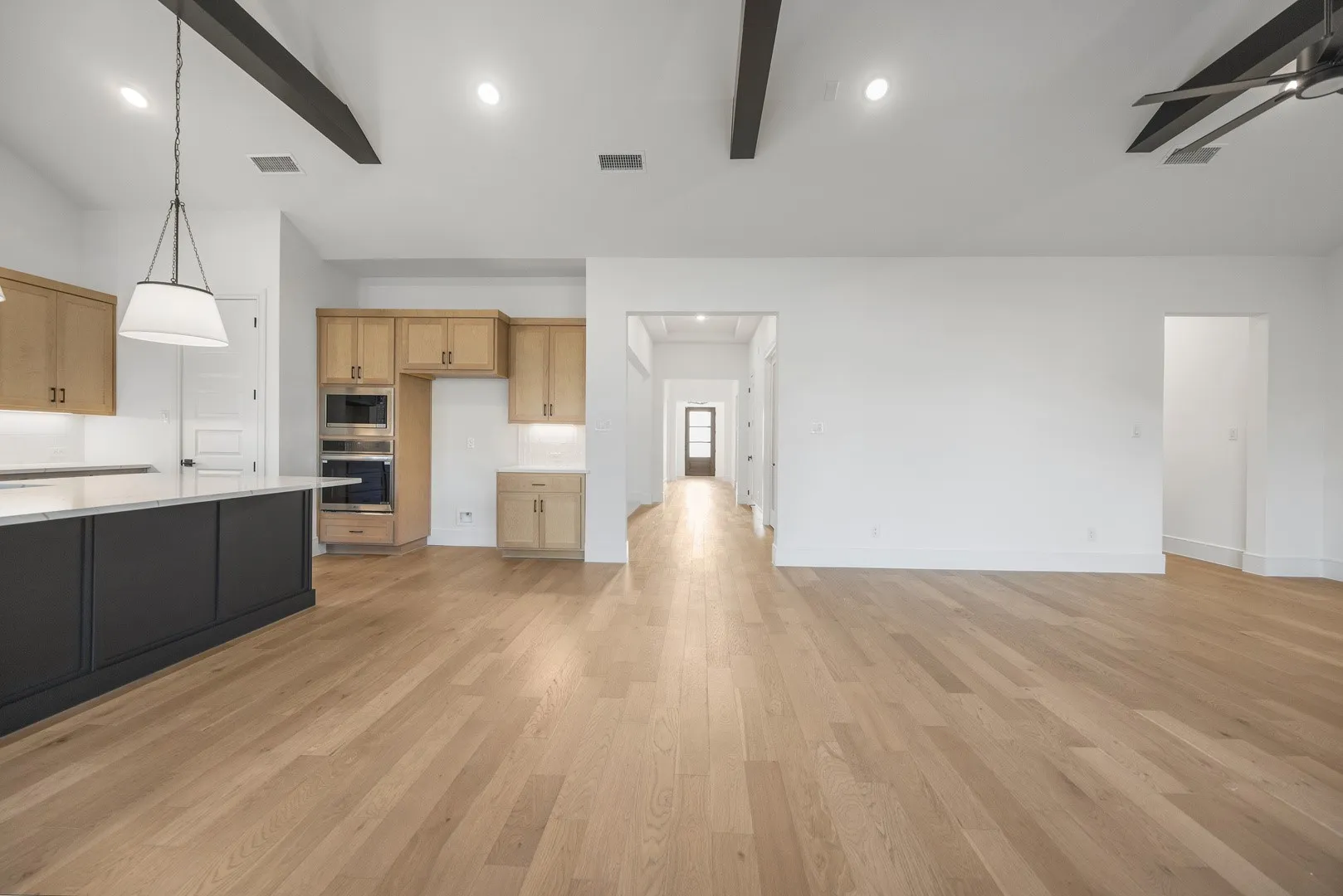 408 Double Eage Court-09.16.2025-GRNWRKS Media-27