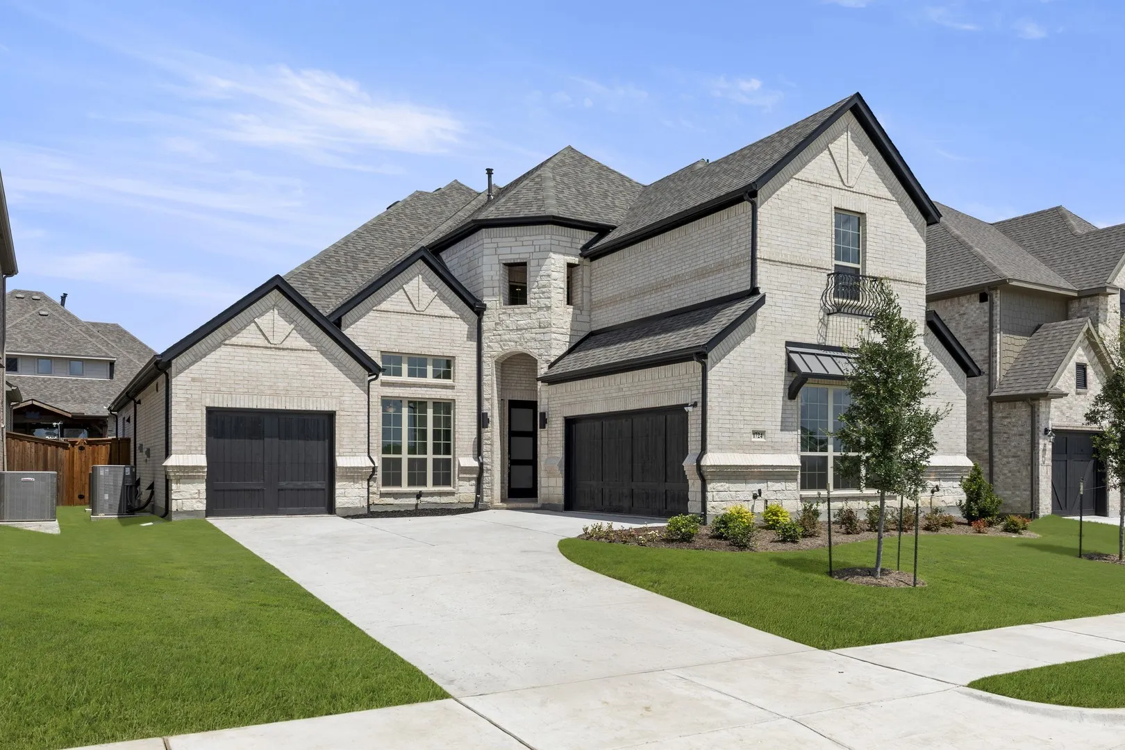 Single Family Residence For Sale in Rockwall County , 1724 Ruby Way, Rockwall, Texas 75087, 4 Bedroom, 4 Bathroom, 3 Garage spaces, 3,752 Sqft, built in 2025, New Construction - Complete, mls#20961880, Real Estate Agent in Rockwall, Homes For Sale in Rockwall county, Homes For Sale in Rockwall, Realtor in Rockwall Texas, Real Estate Brokerage Independent Realty Texas, Luminita Cordes Realtor