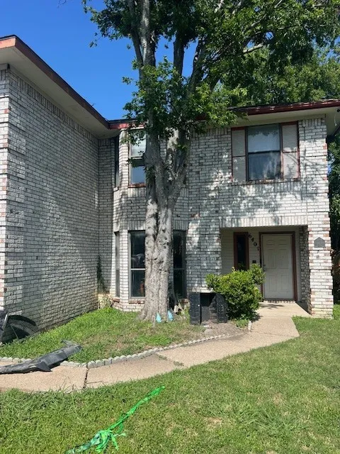 Single Family Residence For Sale in Tarrant County , 6401 Brownlee Lane, Arlington, Texas 76018, 4 Bedrooms, 3 Bathrooms, 2 Garage spaces, 2,483 Sqft, built in 1987, Price $368,793, mls#20960719, Real Estate Agent in Arlington, Homes For Sale in Tarrant county, Homes For Sale in Arlington, Realtor in Arlington Texas, Real Estate Brokerage Independent Realty Texas, Luminita Cordes Realtor