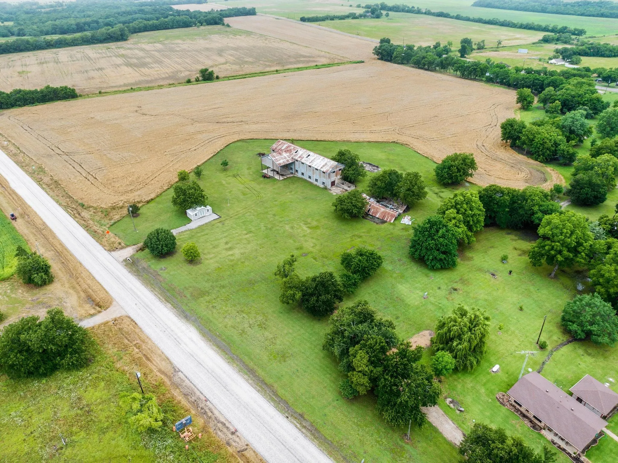 Warehouse For Sale in Fannin County , 4571 Fm-68, Gober, Texas 75443, 0, 0, Garage spaces, 0 Sqft, built in 1840, Preowned, mls#20962933, Real Estate Agent in Gober, Homes For Sale in Fannin county, Homes For Sale in Gober, Realtor in Gober Texas, Real Estate Brokerage Independent Realty Texas, Luminita Cordes Realtor