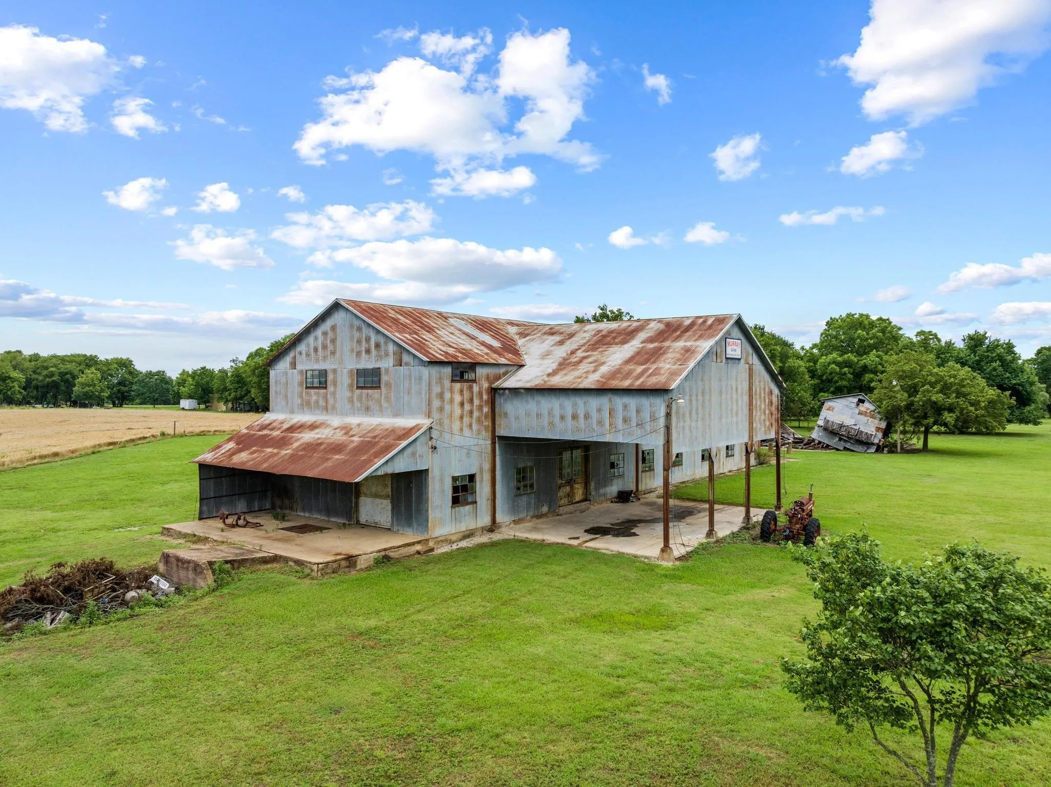 Warehouse For Sale in Fannin County , 4571 Fm-68, Gober, Texas 75443, 0, 0, Garage spaces, 0 Sqft, built in 1840, Preowned, mls#20962933, Real Estate Agent in Gober, Homes For Sale in Fannin county, Homes For Sale in Gober, Realtor in Gober Texas, Real Estate Brokerage Independent Realty Texas, Luminita Cordes Realtor