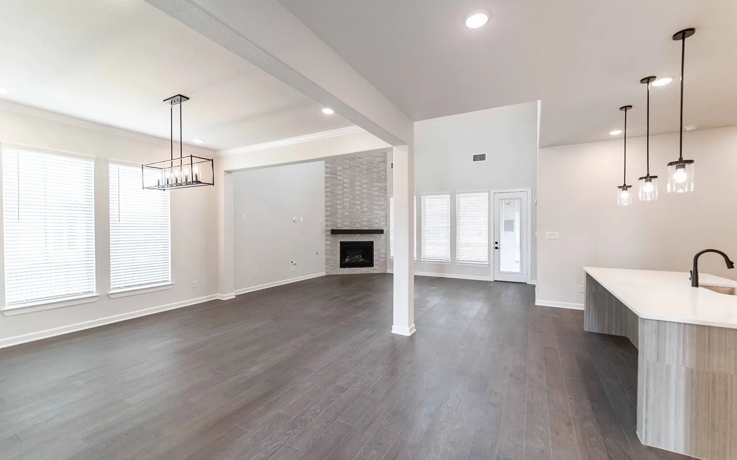 Single Family Residence For Sale in Rockwall County , 312 Big Antler Court, Heath, Texas 75126, 5 Bedroom, 4 Bathroom, 4 Garage spaces, 3,688 Sqft, built in 2025, New Construction - Incomplete, Price $799,990, mls#20964048, Real Estate Agent in Heath, Homes For Sale in Rockwall county, Homes For Sale in Heath, Realtor in Heath Texas, Real Estate Brokerage Independent Realty Texas, Luminita Cordes Realtor