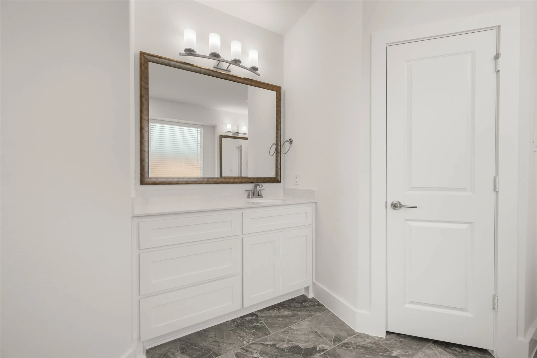 10012 La Frontera- Primary Suite-4