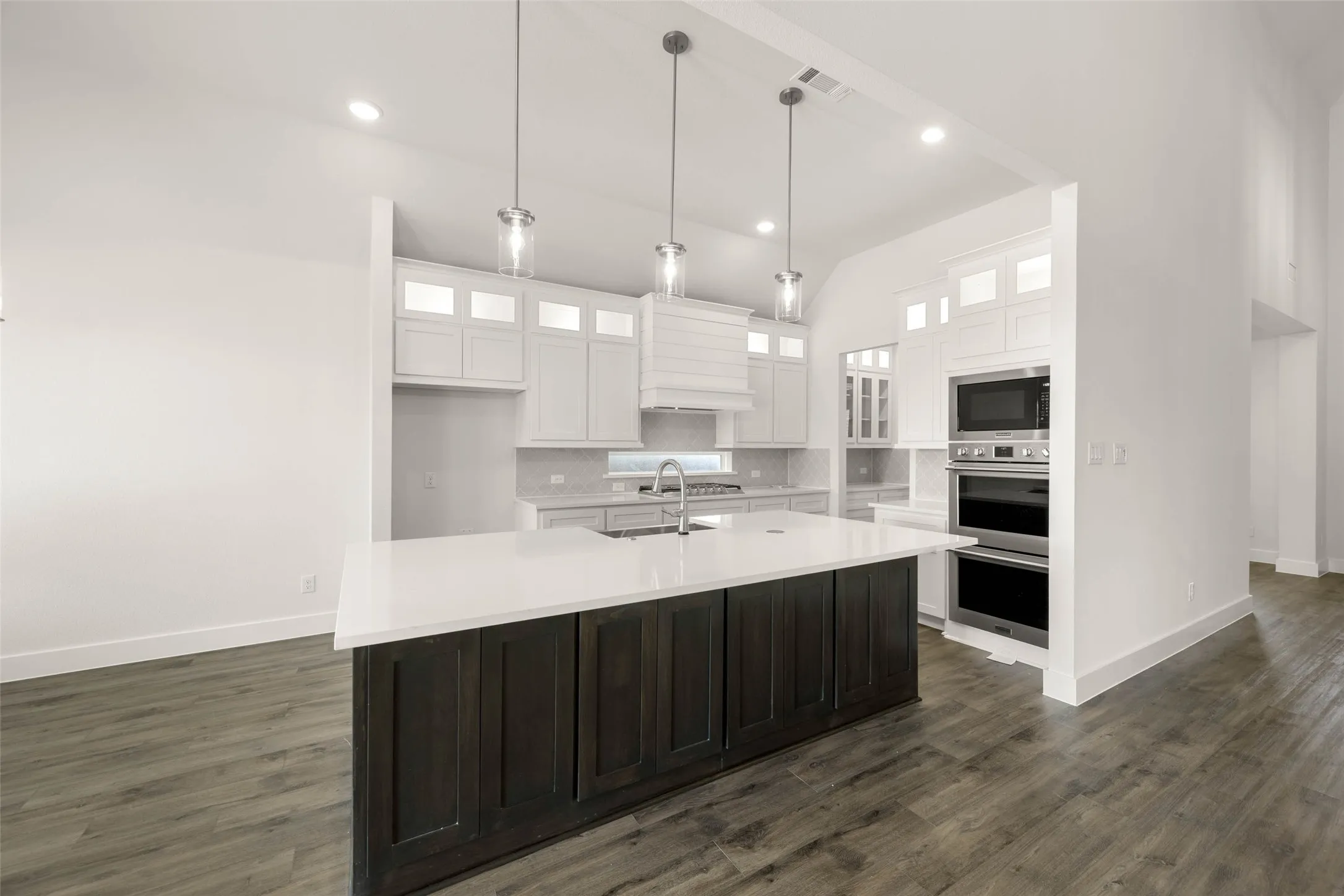 10012 La Frontera- Kitchen-2