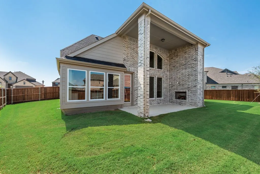 Single Family Residence For Sale in Johnson County , 1706 Cedar Bluff Parkway, Mansfield, Texas 76063, 5 Bedroom, 5 Bathroom, 3 Garage spaces, 4,722 Sqft, built in 2025, New Construction - Complete, mls#20965548, Real Estate Agent in Mansfield, Homes For Sale in Johnson county, Homes For Sale in Mansfield, Realtor in Mansfield Texas, Real Estate Brokerage Independent Realty Texas, Luminita Cordes Realtor