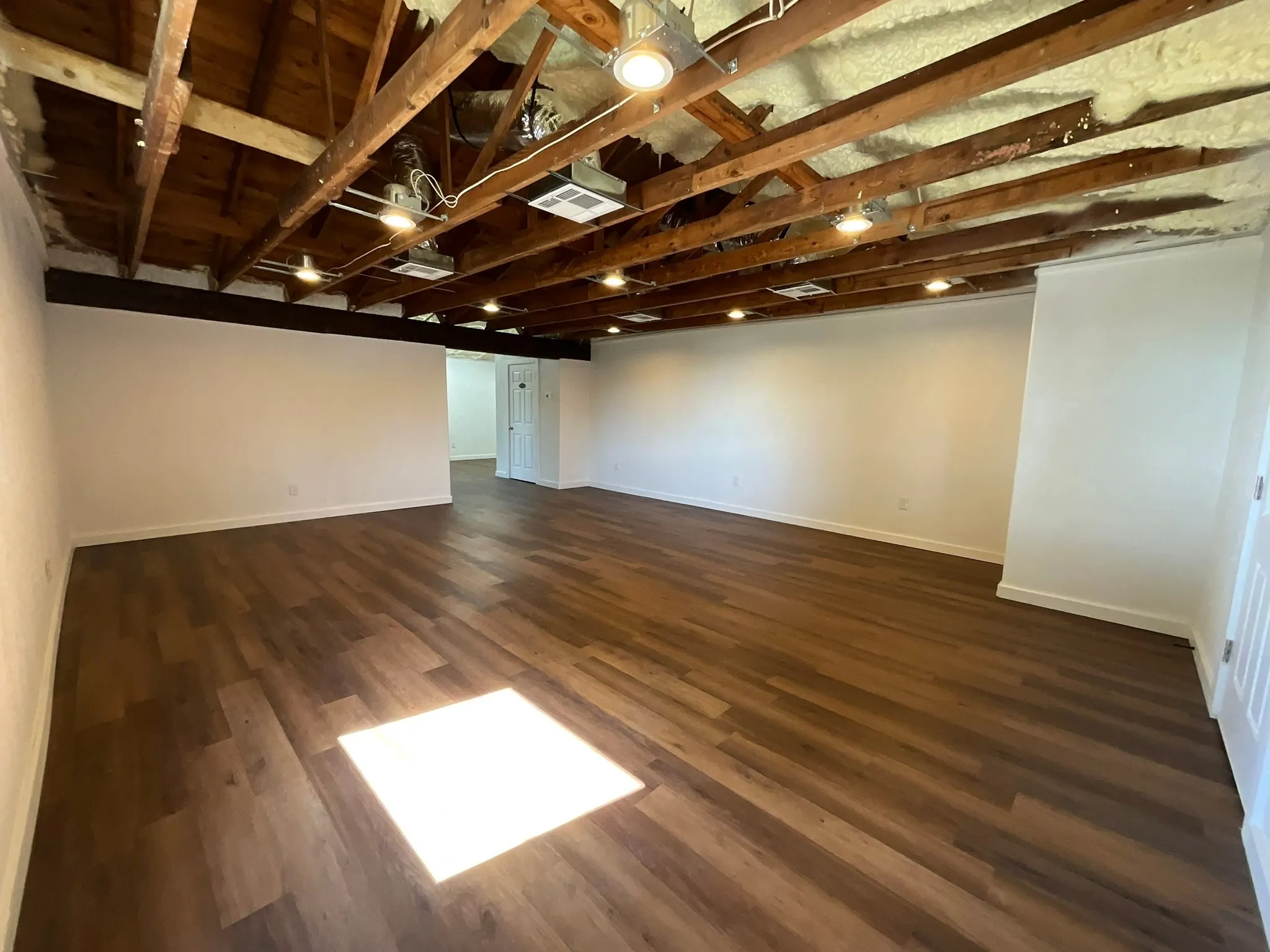 Business For Rent in Van Zandt County , 501 W Garland Street A, Grand Saline, Texas 75140, 0, 0, Garage spaces, 0 Sqft, built in 1950, Preowned, mls#20965617, Real Estate Agent in Grand Saline, Homes For Rent in Van Zandt county, Homes For Rent in Grand Saline, Realtor in Grand Saline Texas, Real Estate Brokerage Independent Realty Texas, Luminita Cordes Realtor