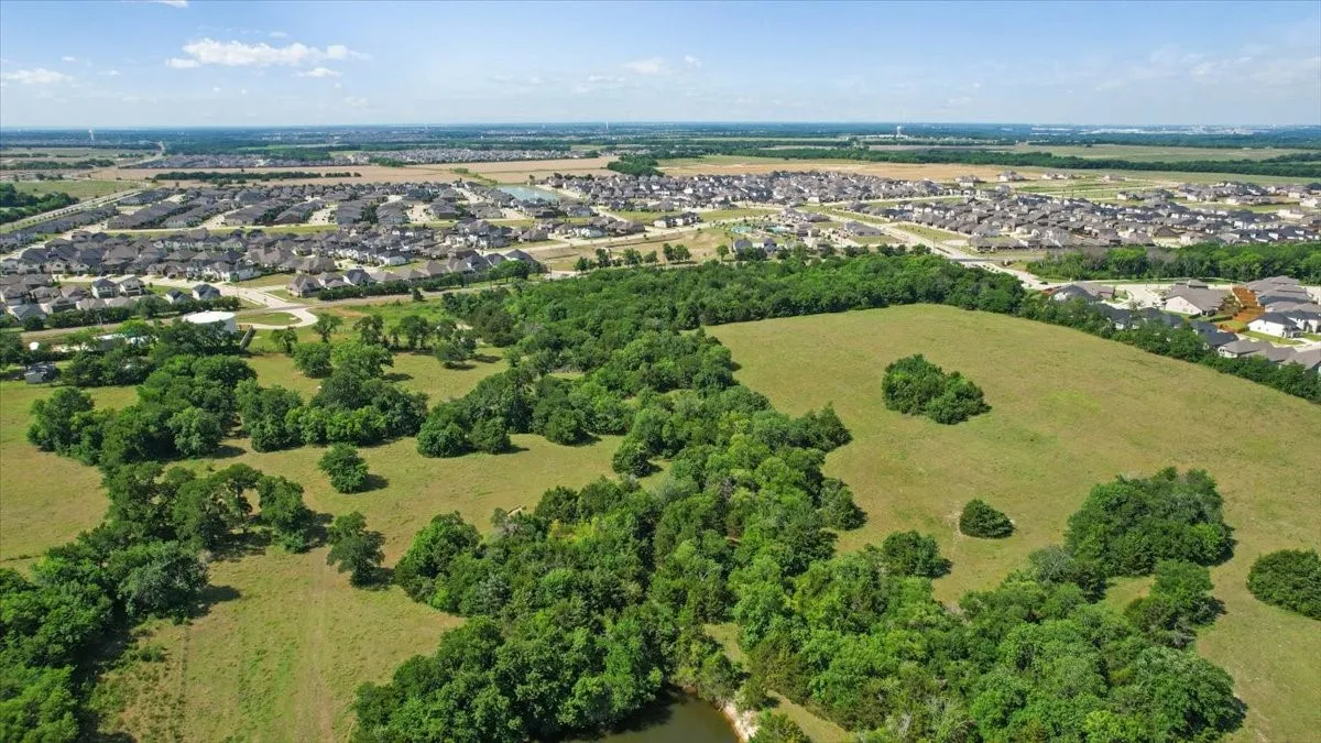 Ranch For Sale in Collin County , 4195 County Road 1001, Mc Kinney, Texas 75071, 0, 0, Garage spaces, 0 Sqft, built in 1999, mls#20963697, Real Estate Agent in Mc Kinney, Homes For Sale in Collin county, Homes For Sale in Mc Kinney, Realtor in Mc Kinney Texas, Real Estate Brokerage Independent Realty Texas, Luminita Cordes Realtor