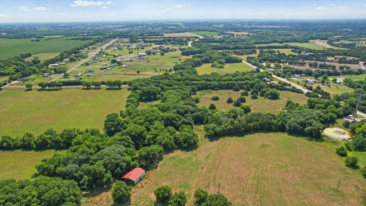 Ranch For Sale in Collin County , 4195 County Road 1001, Mc Kinney, Texas 75071, 0, 0, Garage spaces, 0 Sqft, built in 1999, mls#20963697, Real Estate Agent in Mc Kinney, Homes For Sale in Collin county, Homes For Sale in Mc Kinney, Realtor in Mc Kinney Texas, Real Estate Brokerage Independent Realty Texas, Luminita Cordes Realtor