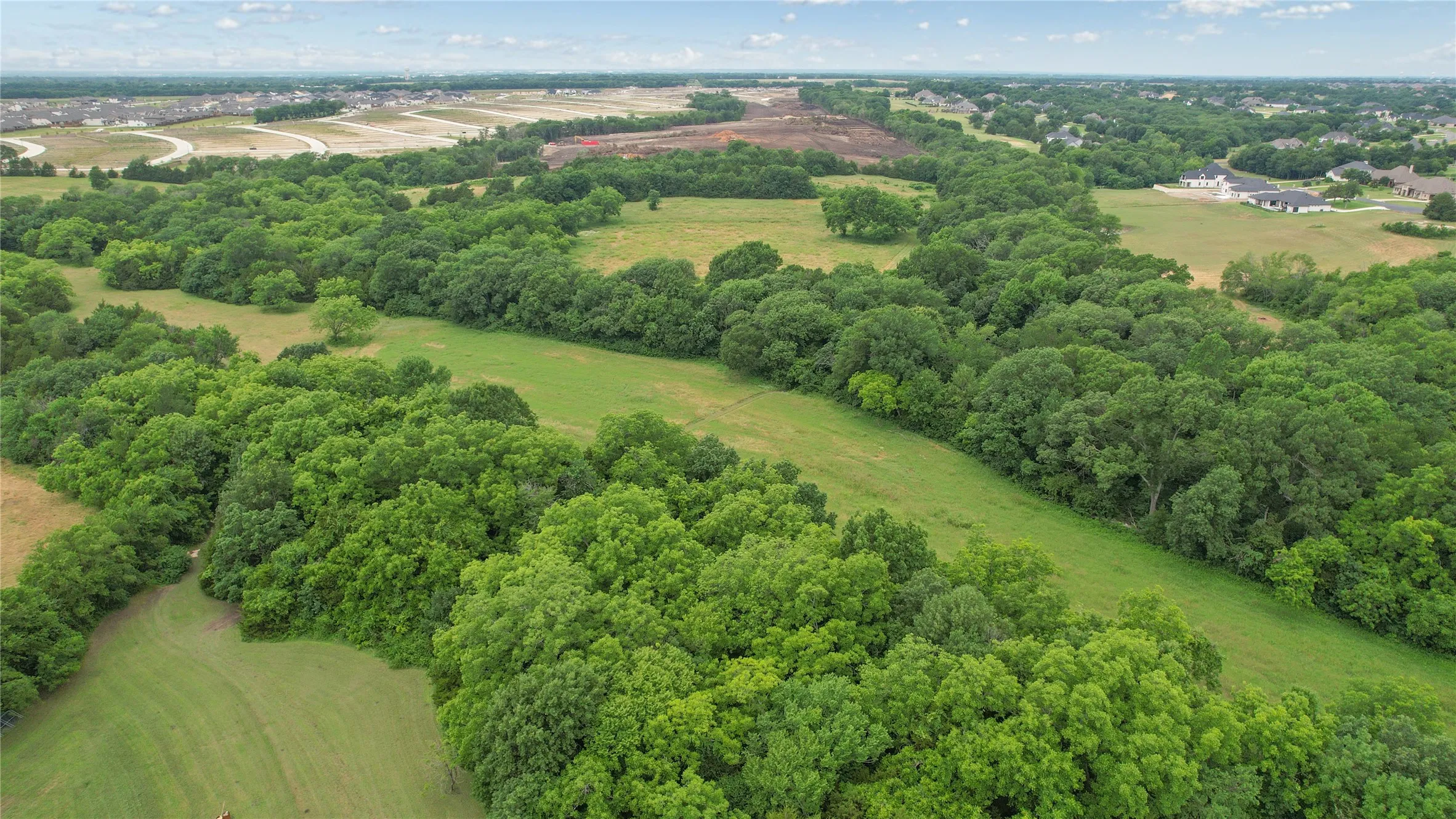 Bird's eye view of a heavily wooded area