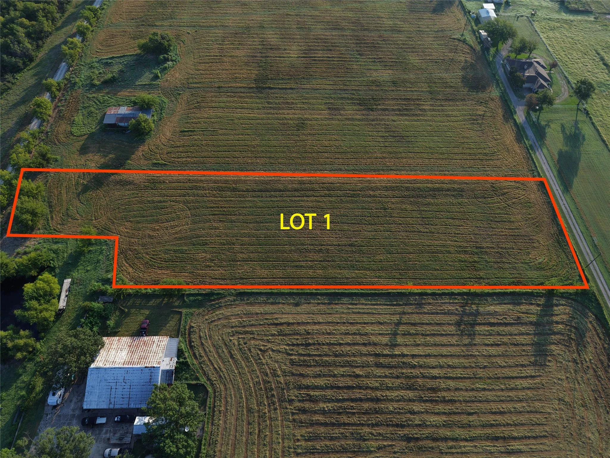 Map / location featuring property parcel outlined