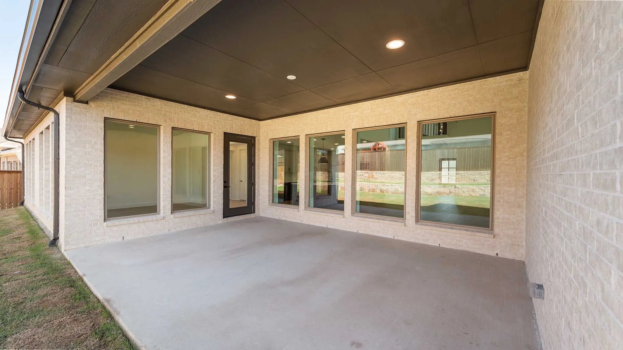 Single Family Residence For Sale in Rockwall County , 4221 Olmsted Drive, Rockwall, Texas 75032, 4 Bedroom, 5 Bathroom, 3 Garage spaces, 4,036 Sqft, built in 2025, New Construction - Complete, mls#20968058, Real Estate Agent in Rockwall, Homes For Sale in Rockwall county, Homes For Sale in Rockwall, Realtor in Rockwall Texas, Real Estate Brokerage Independent Realty Texas, Luminita Cordes Realtor