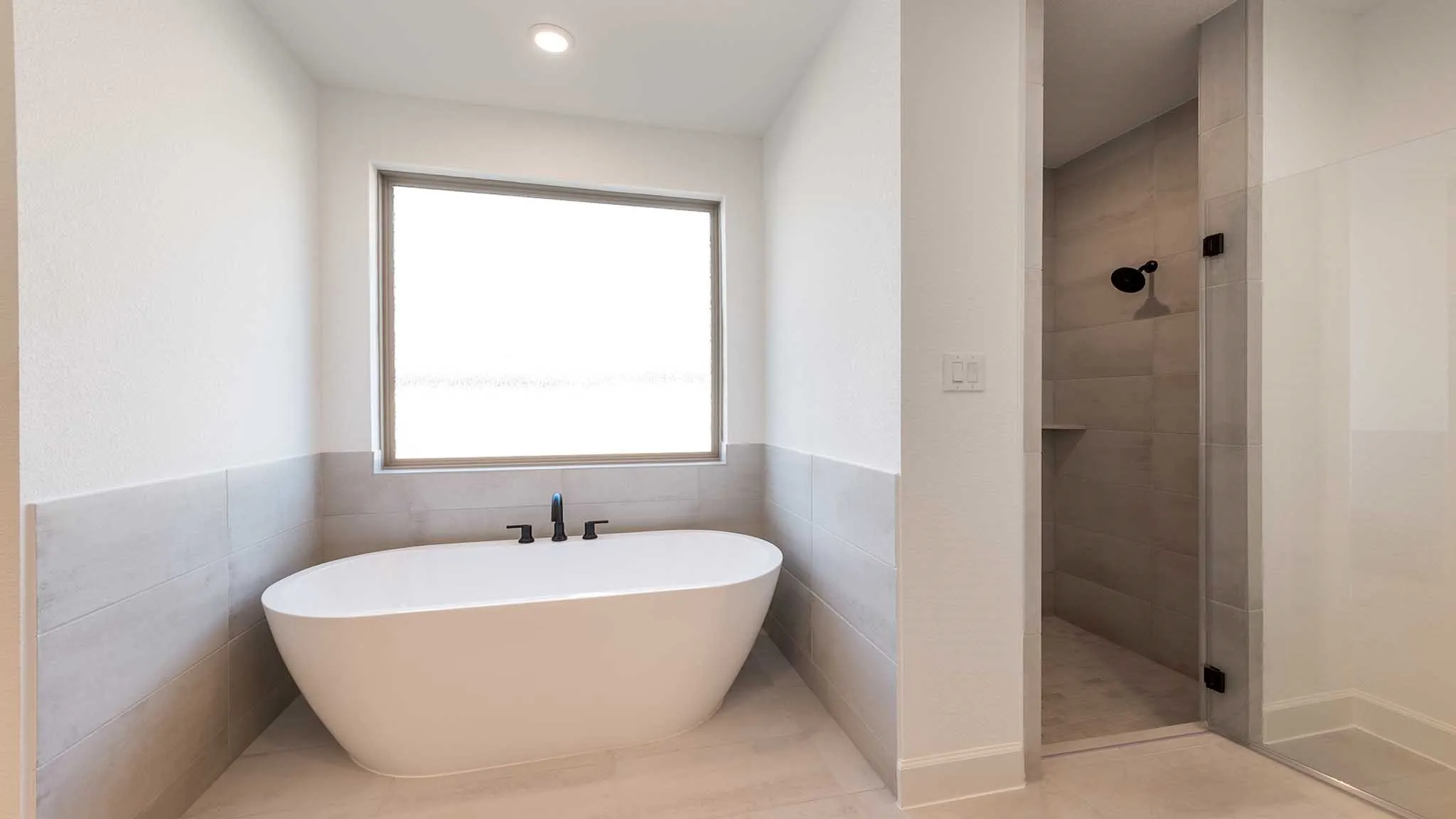 Single Family Residence For Sale in Rockwall County , 4221 Olmsted Drive, Rockwall, Texas 75032, 4 Bedroom, 5 Bathroom, 3 Garage spaces, 4,036 Sqft, built in 2025, New Construction - Complete, mls#20968058, Real Estate Agent in Rockwall, Homes For Sale in Rockwall county, Homes For Sale in Rockwall, Realtor in Rockwall Texas, Real Estate Brokerage Independent Realty Texas, Luminita Cordes Realtor