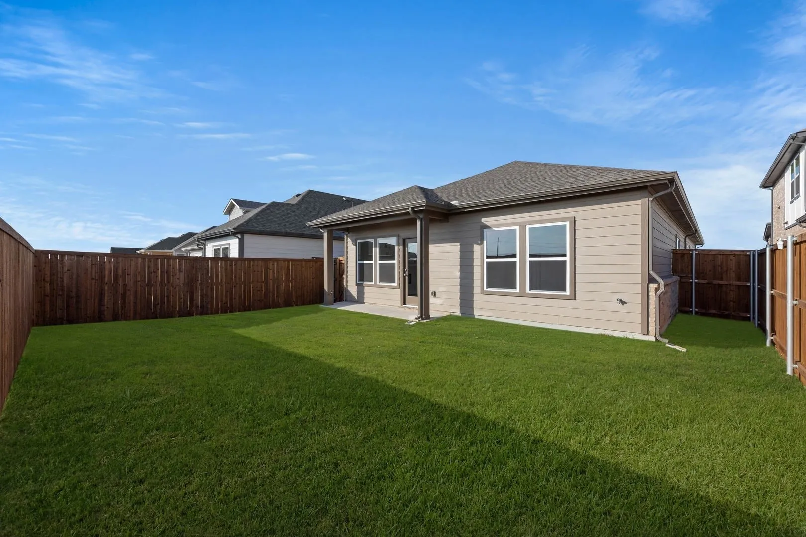 Single Family Residence For Sale in Denton County , 7317 Autumn Hill Drive, Denton, Texas 76249, 3 Bedroom, 3 Bathroom, 2 Garage spaces, 1,725 Sqft, built in 2025, New Construction - Complete, mls#20968363, Real Estate Agent in Denton, Homes For Sale in Denton county, Homes For Sale in Denton, Realtor in Denton Texas, Real Estate Brokerage Independent Realty Texas, Luminita Cordes Realtor