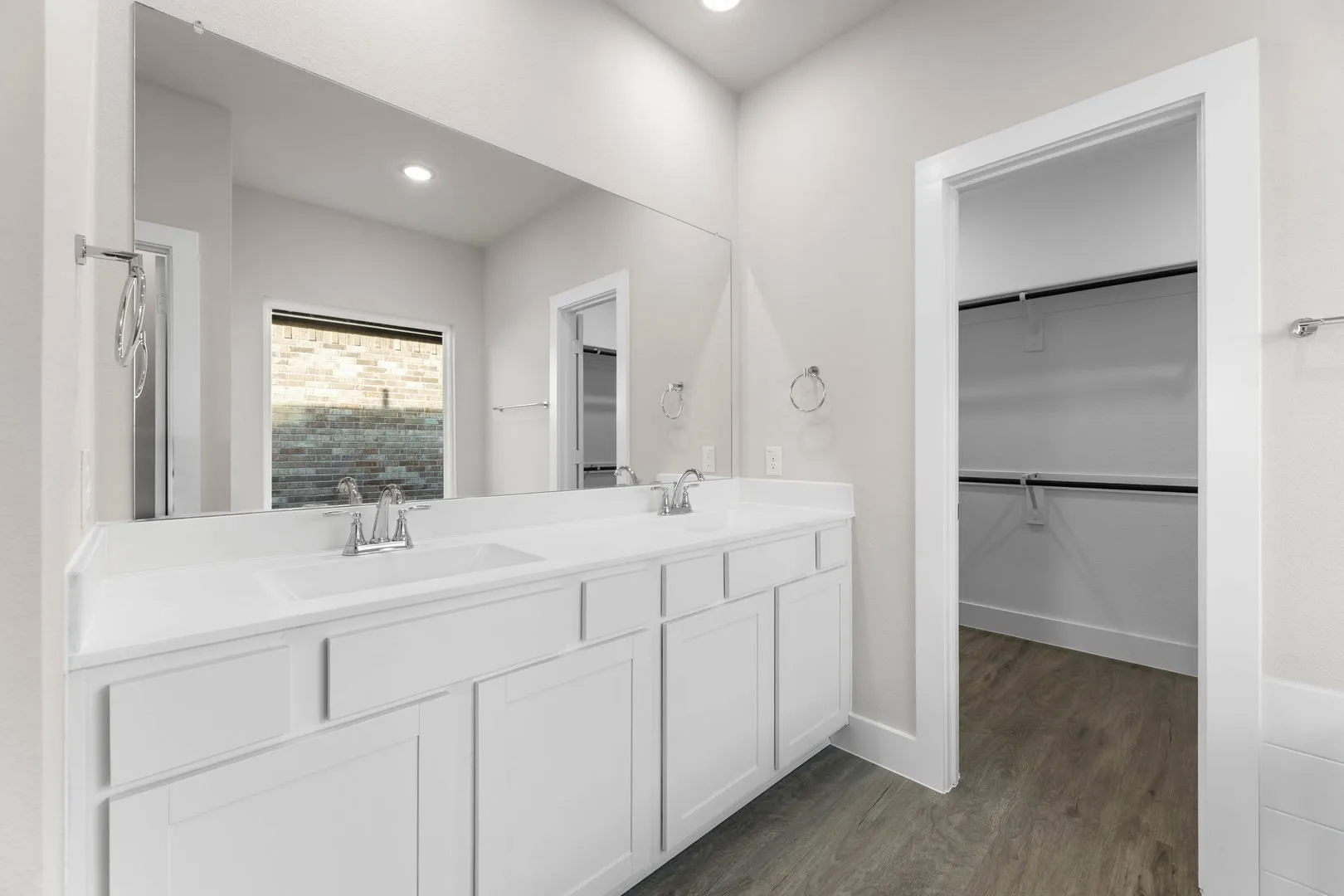 7317 Autumn Hill-Primary Suite-4