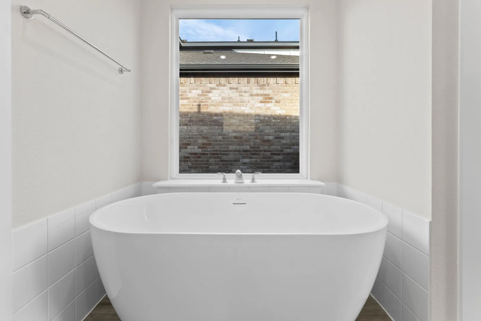 7317 Autumn Hill-Primary Suite-6