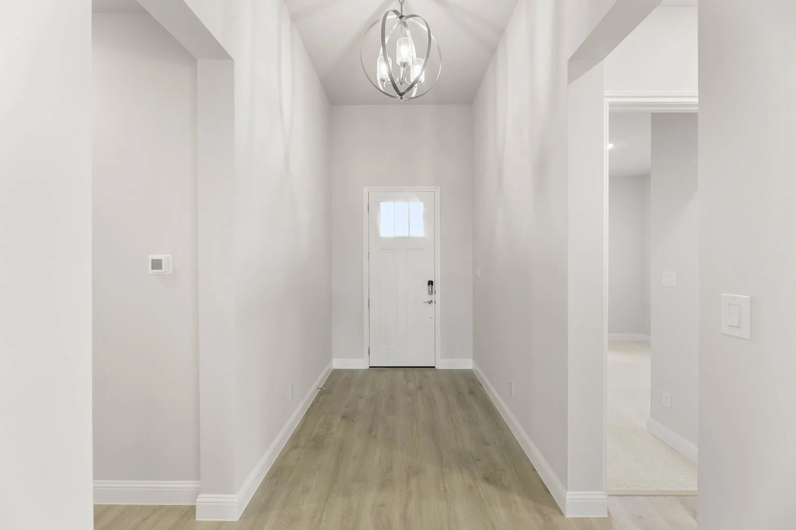 132 Evanston-Entry-1