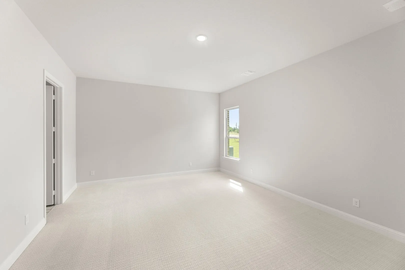 132 Evanston-Game Room-1