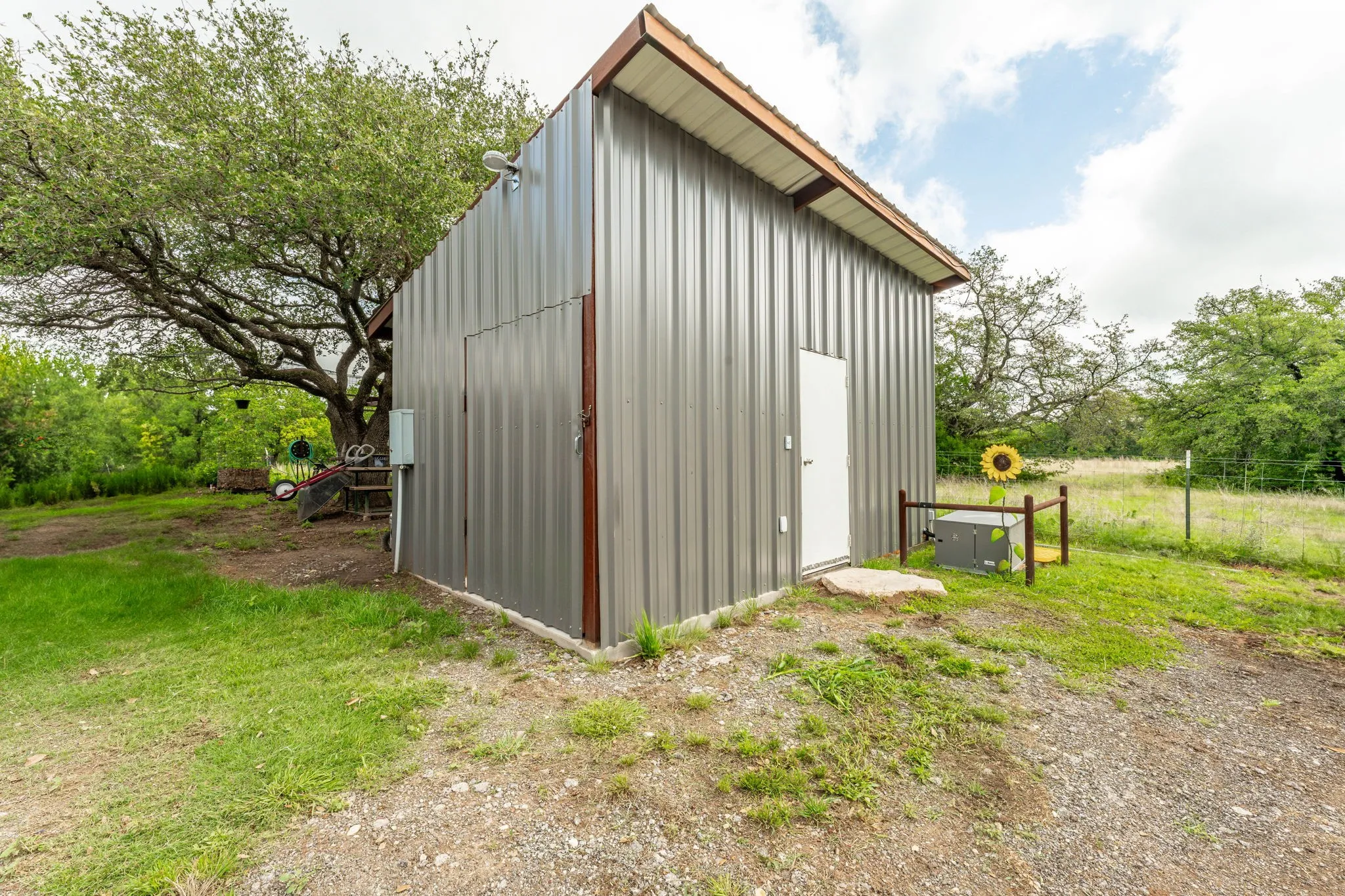 Business For Sale in Erath County , 675 County Road 497, Dublin, Texas 76446, 0, 0, Garage spaces, 0 Sqft, built in 2018, Preowned, mls#20956785, Real Estate Agent in Dublin, Homes For Sale in Erath county, Homes For Sale in Dublin, Realtor in Dublin Texas, Real Estate Brokerage Independent Realty Texas, Luminita Cordes Realtor