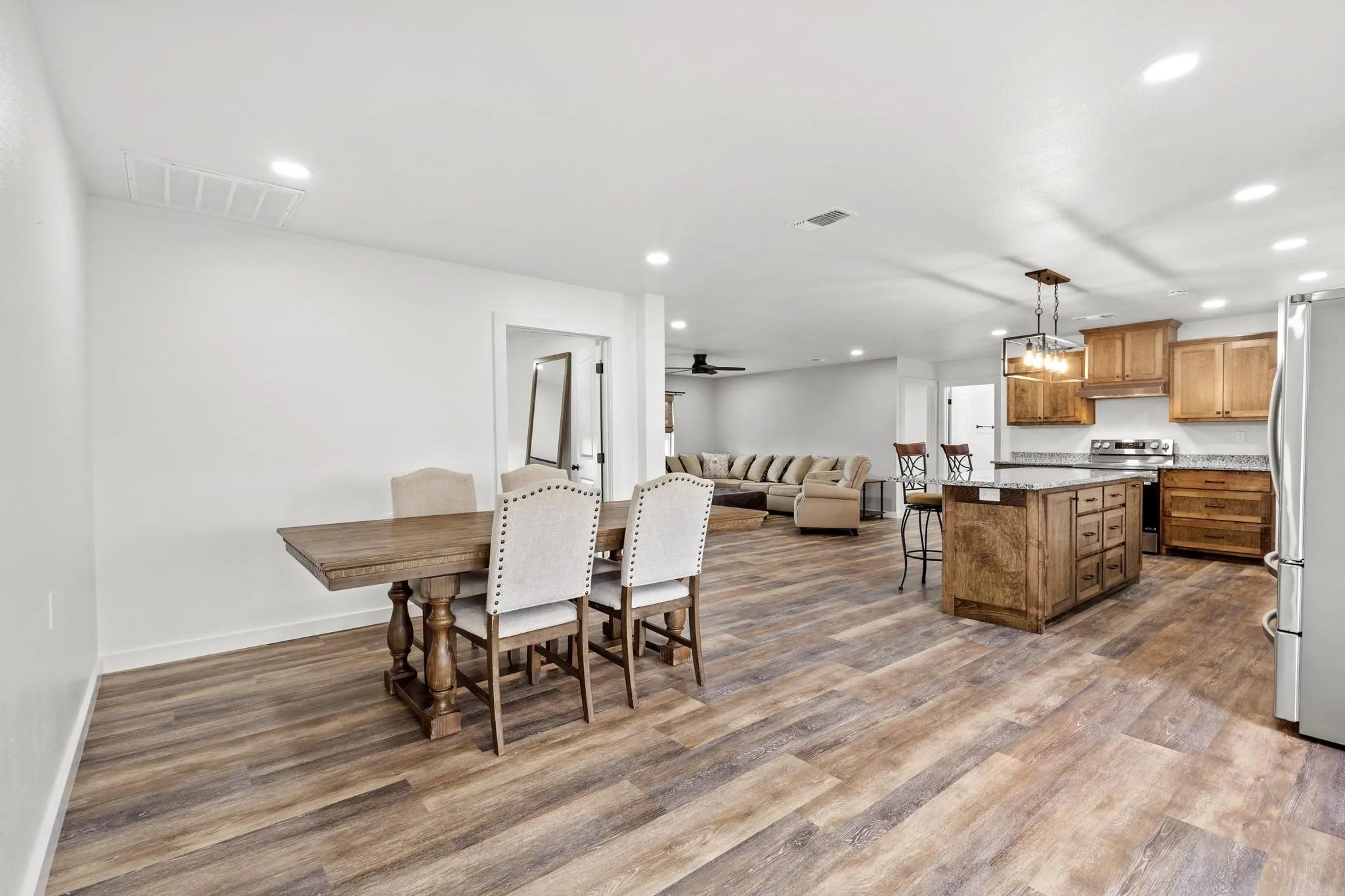 Single Family Residence For Sale in Lamar County , 293 Private Road 36008, Honey Grove, Texas 75446, 3 Bedrooms, 2 Bathrooms, Garage spaces, 1,664 Sqft, built in 2024, Price $275,000, mls#20962350, Real Estate Agent in Honey Grove, Homes For Sale in Lamar county, Homes For Sale in Honey Grove, Realtor in Honey Grove Texas, Real Estate Brokerage Independent Realty Texas, Luminita Cordes Realtor