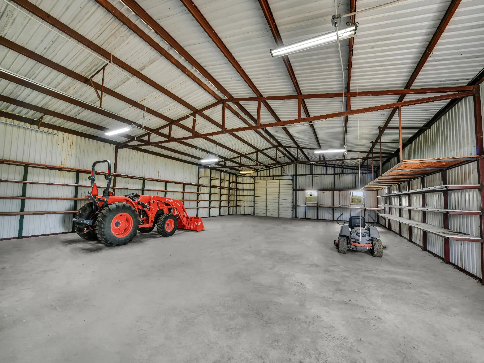 Farm For Sale in Parker County , 401 Old Agnes Road, Weatherford, Texas 76088, 3 Bedroom, 2 Bathroom, 2 Garage spaces, 2,380 Sqft, built in 1978, Preowned, mls#20946572, Real Estate Agent in Weatherford, Homes For Sale in Parker county, Homes For Sale in Weatherford, Realtor in Weatherford Texas, Real Estate Brokerage Independent Realty Texas, Luminita Cordes Realtor