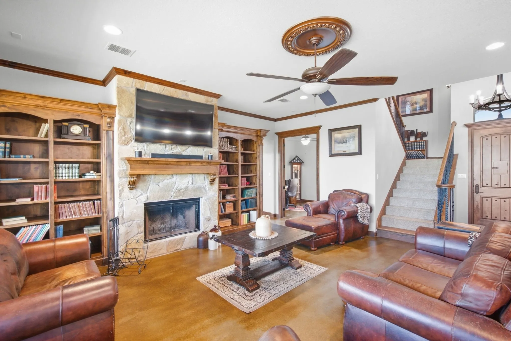 Single Family Residence For Sale in Erath County , 565 Ridgeway Drive, Bluff Dale, Texas 76433, 4 Bedroom, 3 Bathroom, 2 Garage spaces, 2,807 Sqft, built in 2016, Preowned, mls#20968251, Real Estate Agent in Bluff Dale, Homes For Sale in Erath county, Homes For Sale in Bluff Dale, Realtor in Bluff Dale Texas, Real Estate Brokerage Independent Realty Texas, Luminita Cordes Realtor