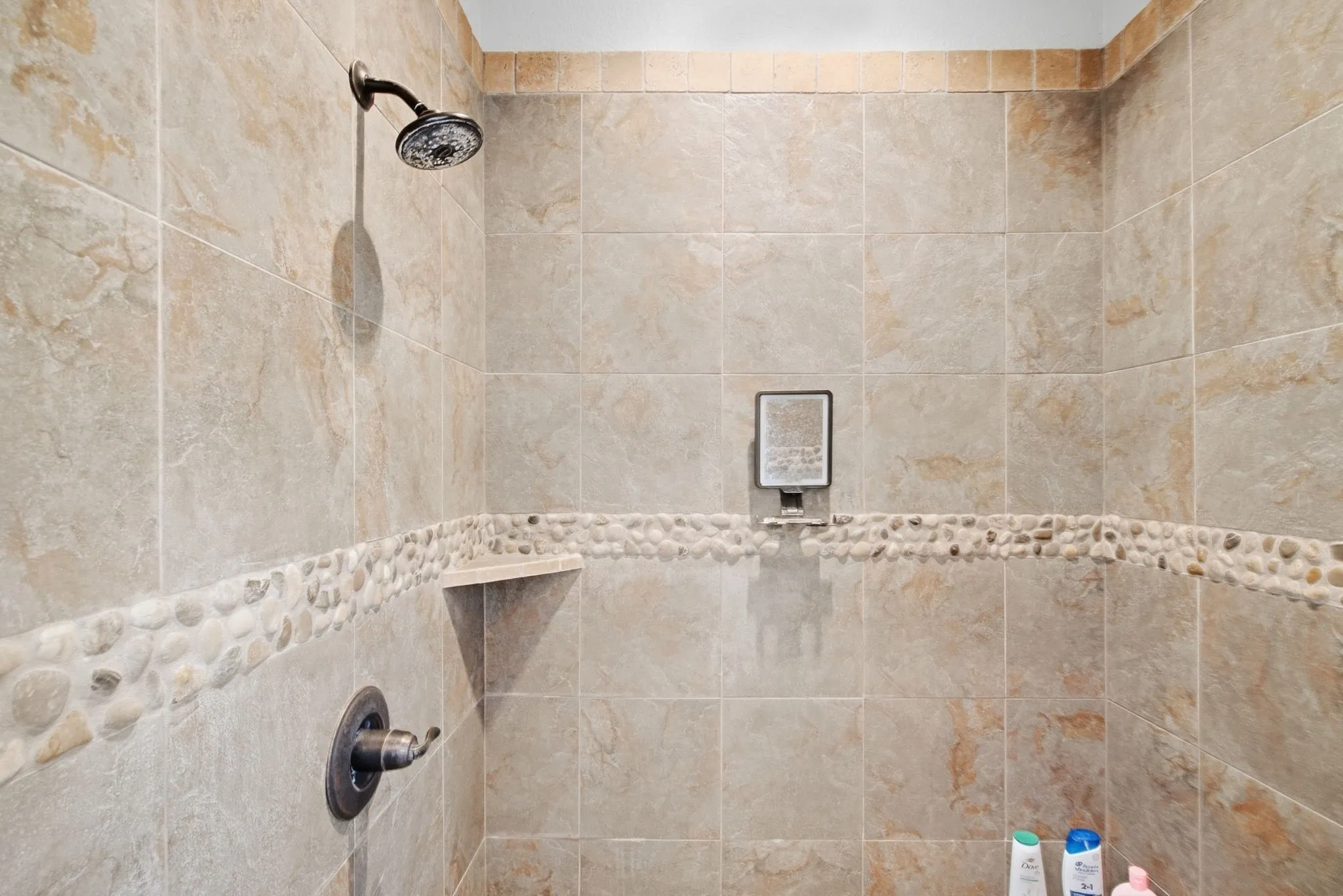 Primary shower
