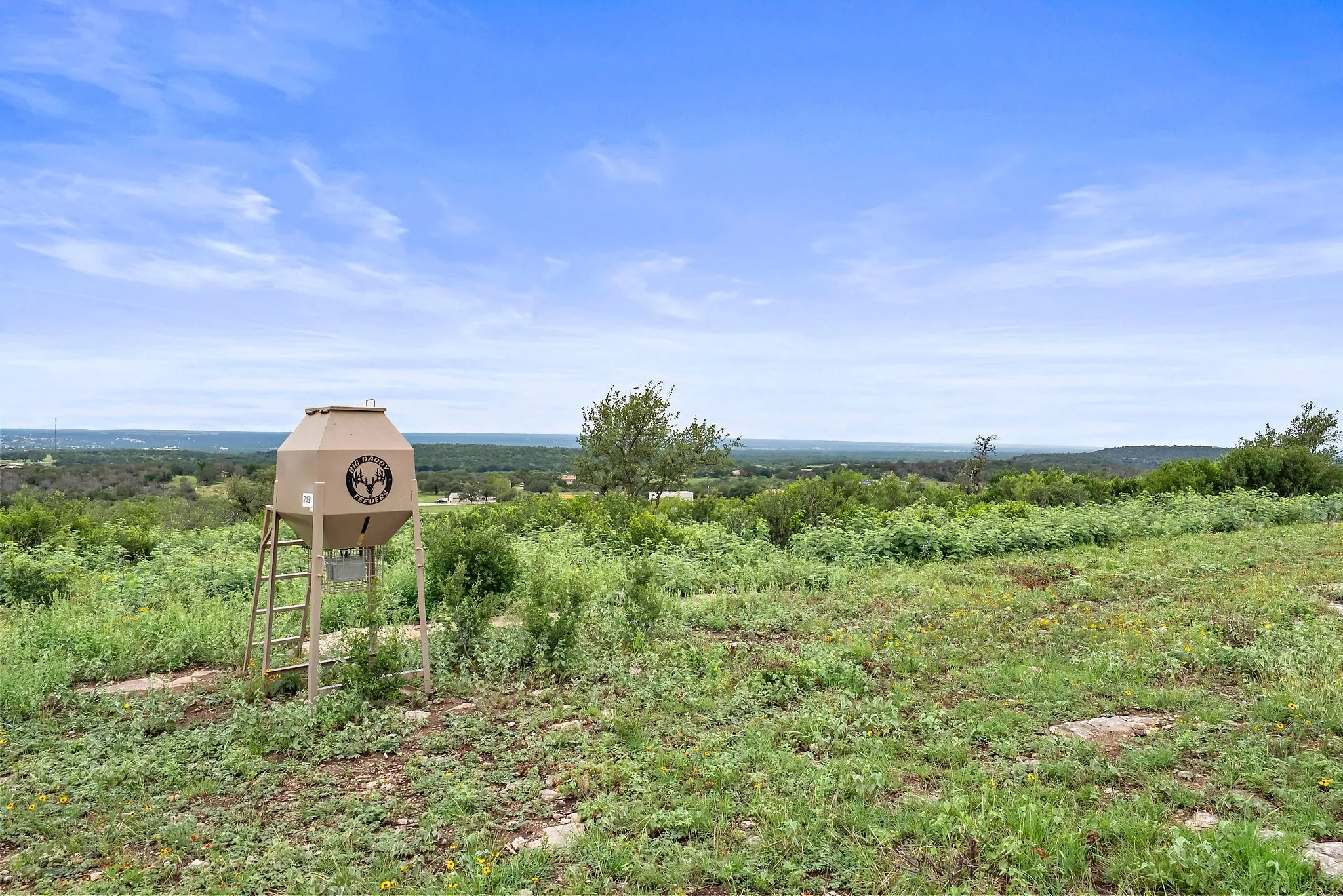 Farm For Sale in Burnet County , 101 Starhorn Road, Marble Falls, Texas 78654, 2 Bedroom, 2 Bathroom, 2 Garage spaces, 600 Sqft, built in 0, mls#20969017, Real Estate Agent in Marble Falls, Homes For Sale in Burnet county, Homes For Sale in Marble Falls, Realtor in Marble Falls Texas, Real Estate Brokerage Independent Realty Texas, Luminita Cordes Realtor