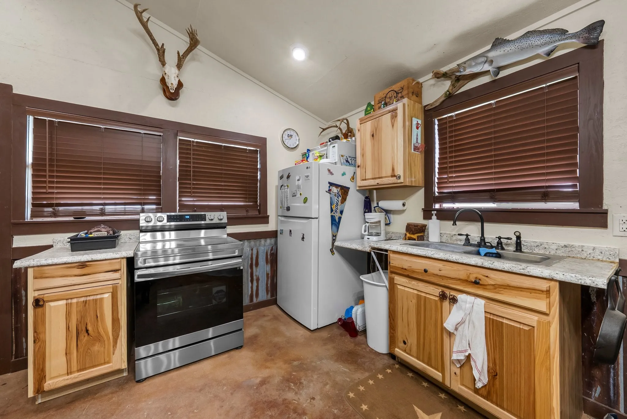 Farm For Sale in Burnet County , 101 Starhorn Road, Marble Falls, Texas 78654, 2 Bedroom, 2 Bathroom, 2 Garage spaces, 600 Sqft, built in 0, mls#20969017, Real Estate Agent in Marble Falls, Homes For Sale in Burnet county, Homes For Sale in Marble Falls, Realtor in Marble Falls Texas, Real Estate Brokerage Independent Realty Texas, Luminita Cordes Realtor