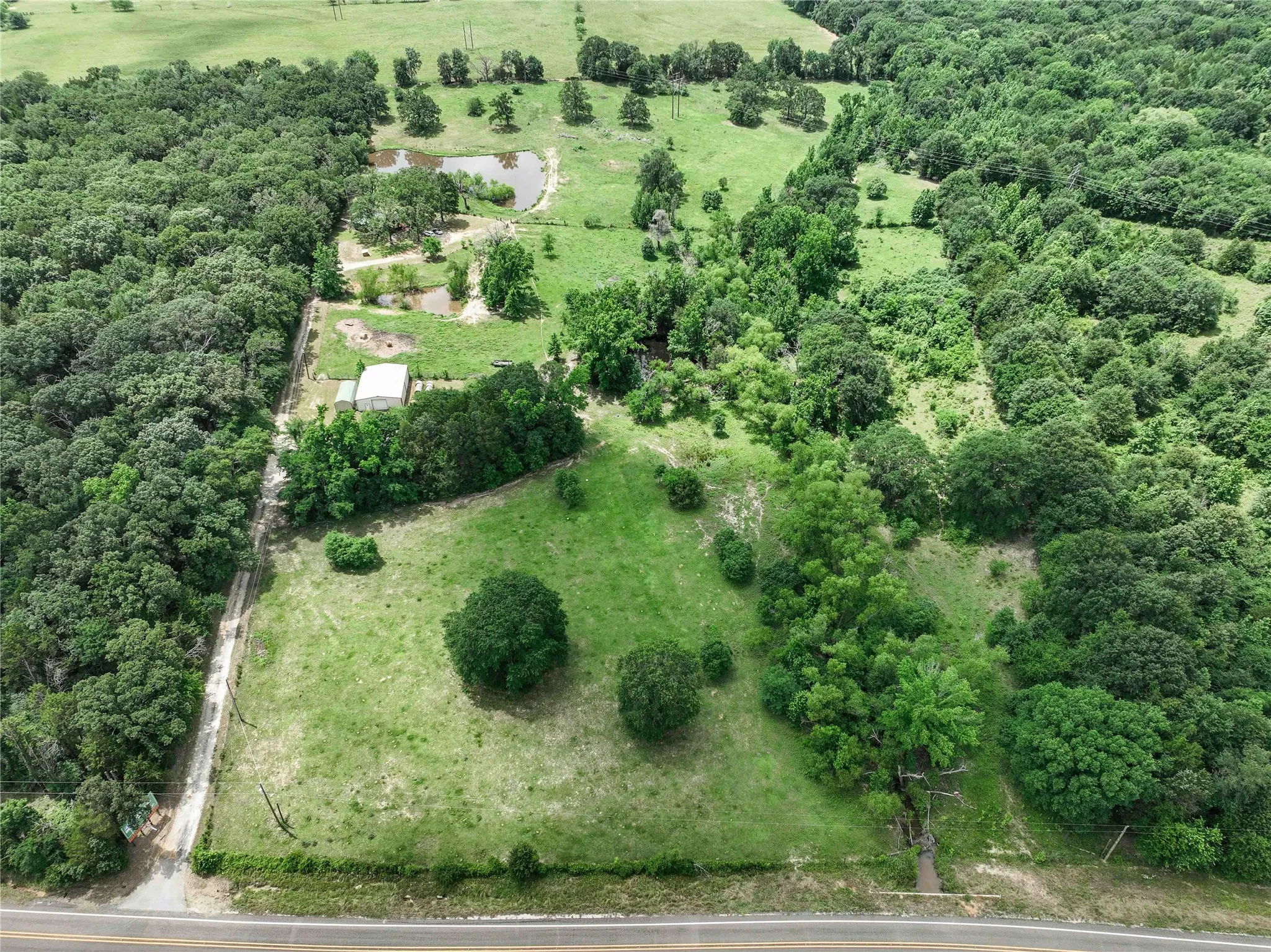 Business For Sale in Van Zandt County , 3389 I-20 Service Rd, Van, Texas 75790, 0, 0, Garage spaces, 0 Sqft, built in 2003, Preowned, mls#20971056, Real Estate Agent in Van, Homes For Sale in Van Zandt county, Homes For Sale in Van, Realtor in Van Texas, Real Estate Brokerage Independent Realty Texas, Luminita Cordes Realtor