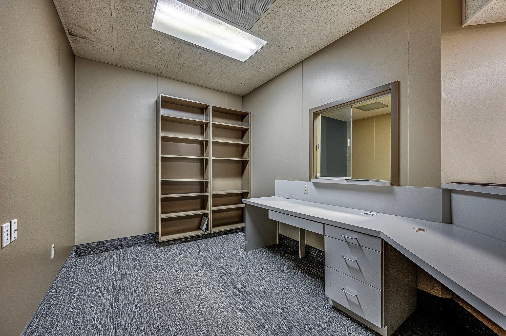 Office For Rent in Ellis County , 601 S Clay Street 103, Ennis, Texas 75119, 0, 0, Garage spaces, 0 Sqft, built in 1987, Preowned, Price $1,800, mls#20971840, Real Estate Agent in Ennis, Homes For Rent in Ellis county, Homes For Rent in Ennis, Realtor in Ennis Texas, Real Estate Brokerage Independent Realty Texas, Luminita Cordes Realtor