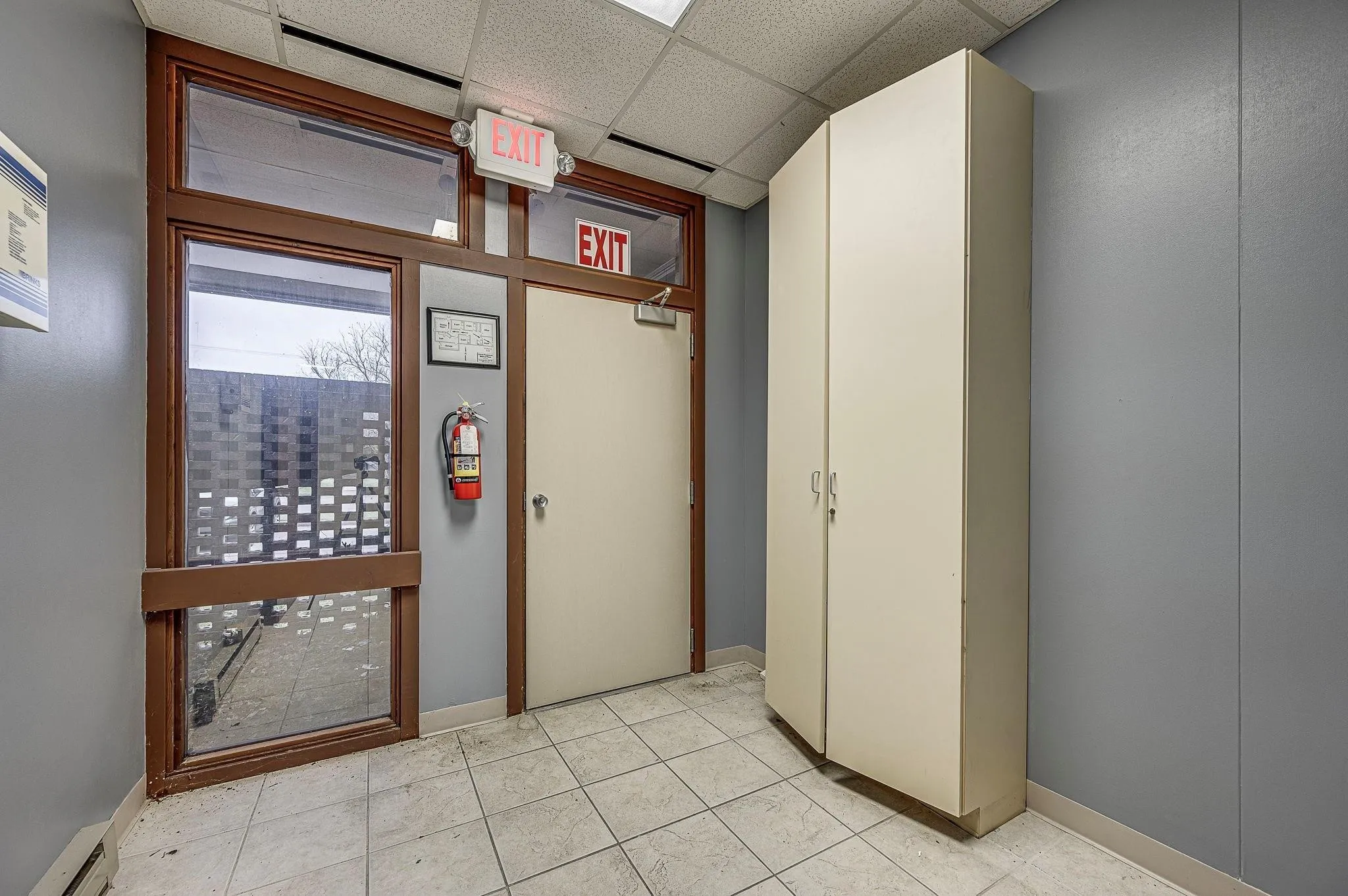 Office For Rent in Ellis County , 601 S Clay Street 103, Ennis, Texas 75119, 0, 0, Garage spaces, 0 Sqft, built in 1987, Preowned, Price $1,800, mls#20971840, Real Estate Agent in Ennis, Homes For Rent in Ellis county, Homes For Rent in Ennis, Realtor in Ennis Texas, Real Estate Brokerage Independent Realty Texas, Luminita Cordes Realtor