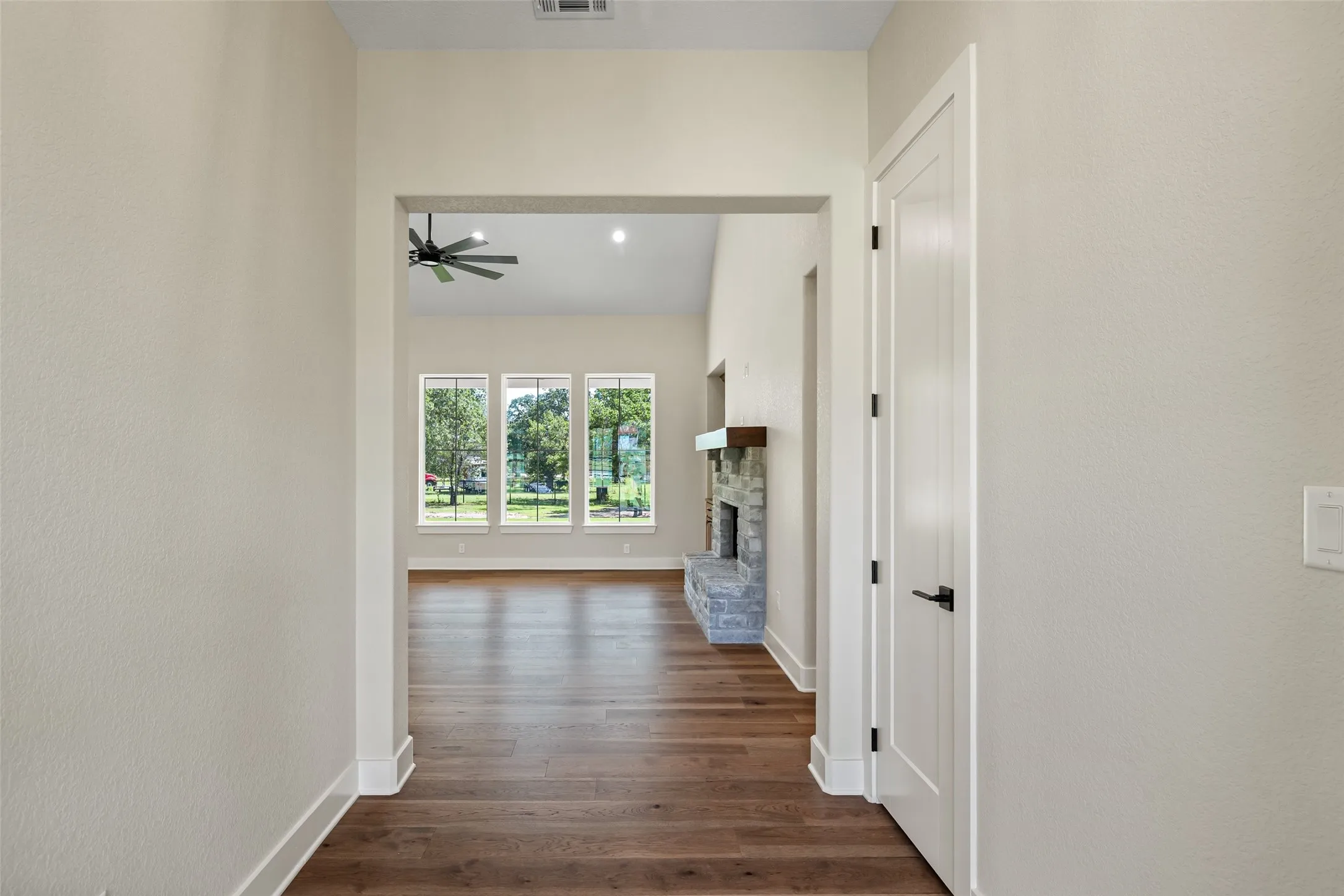 Single Family Residence For Sale in Hood County , 6513 Hill City Highway, Tolar, Texas 76476, 3 Bedrooms, 3 Bathrooms, 2 Garage spaces, 2,045 Sqft, built in 2025, New Construction - Complete, Price $699,900, mls#20971968, Real Estate Agent in Tolar, Homes For Sale in Hood county, Homes For Sale in Tolar, Realtor in Tolar Texas, Real Estate Brokerage Independent Realty Texas, Luminita Cordes Realtor