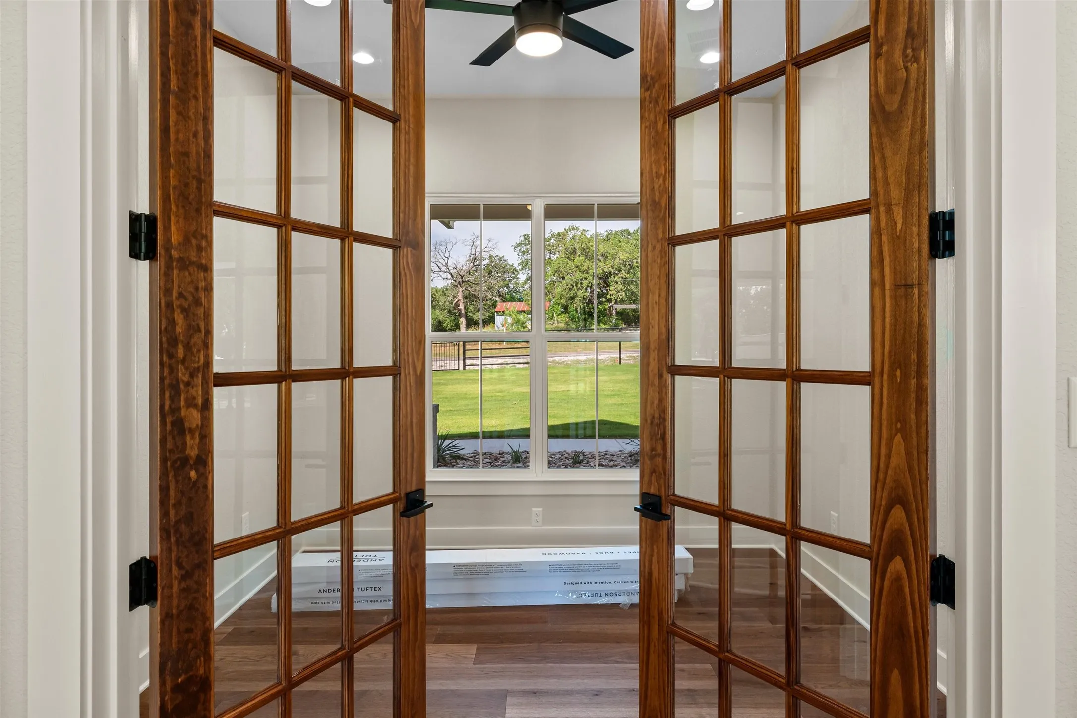 Single Family Residence For Sale in Hood County , 6513 Hill City Highway, Tolar, Texas 76476, 3 Bedrooms, 3 Bathrooms, 2 Garage spaces, 2,045 Sqft, built in 2025, New Construction - Complete, Price $699,900, mls#20971968, Real Estate Agent in Tolar, Homes For Sale in Hood county, Homes For Sale in Tolar, Realtor in Tolar Texas, Real Estate Brokerage Independent Realty Texas, Luminita Cordes Realtor