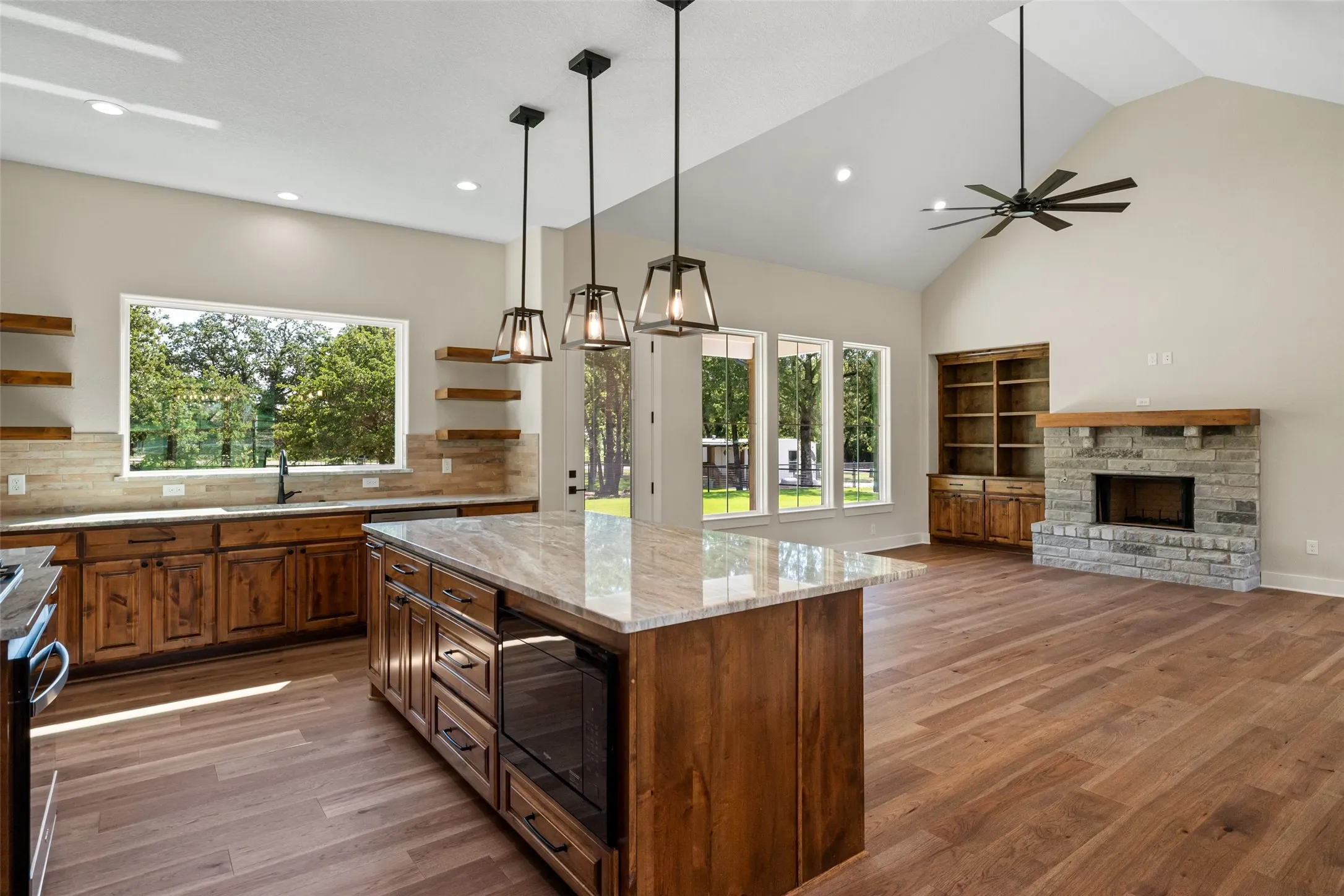 Single Family Residence For Sale in Hood County , 6513 Hill City Highway, Tolar, Texas 76476, 3 Bedrooms, 3 Bathrooms, 2 Garage spaces, 2,045 Sqft, built in 2025, New Construction - Complete, Price $699,900, mls#20971968, Real Estate Agent in Tolar, Homes For Sale in Hood county, Homes For Sale in Tolar, Realtor in Tolar Texas, Real Estate Brokerage Independent Realty Texas, Luminita Cordes Realtor
