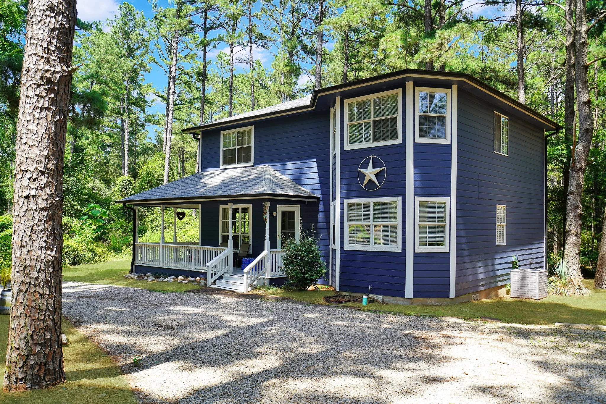 View of front facade featuring a porch
