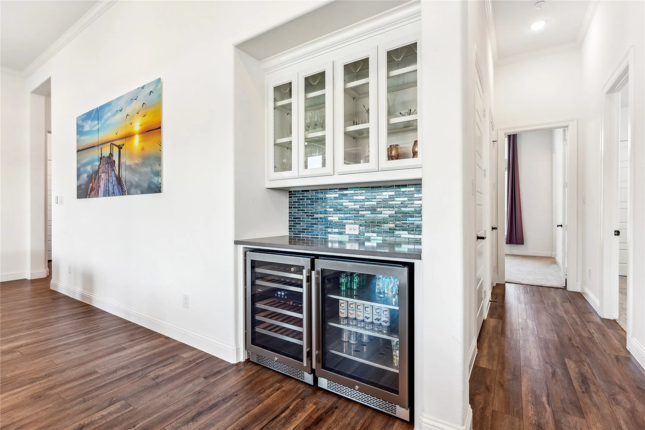 Single Family Residence For Sale in Denton County , 7637 W Shore Drive, The Colony, Texas 75056, 5 Bedroom, 5 Bathroom, 2 Garage spaces, 3,282 Sqft, built in 2021, mls#20972215, Real Estate Agent in The Colony, Homes For Sale in Denton county, Homes For Sale in The Colony, Realtor in The Colony Texas, Real Estate Brokerage Independent Realty Texas, Luminita Cordes Realtor