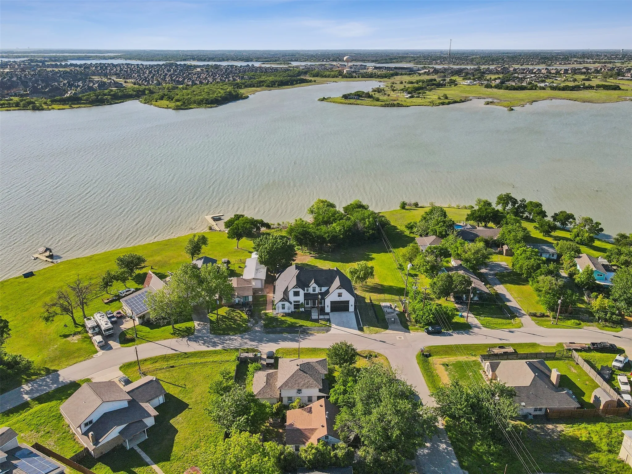 Lake Neighborhood W Shore Drive Garza Lake Estates